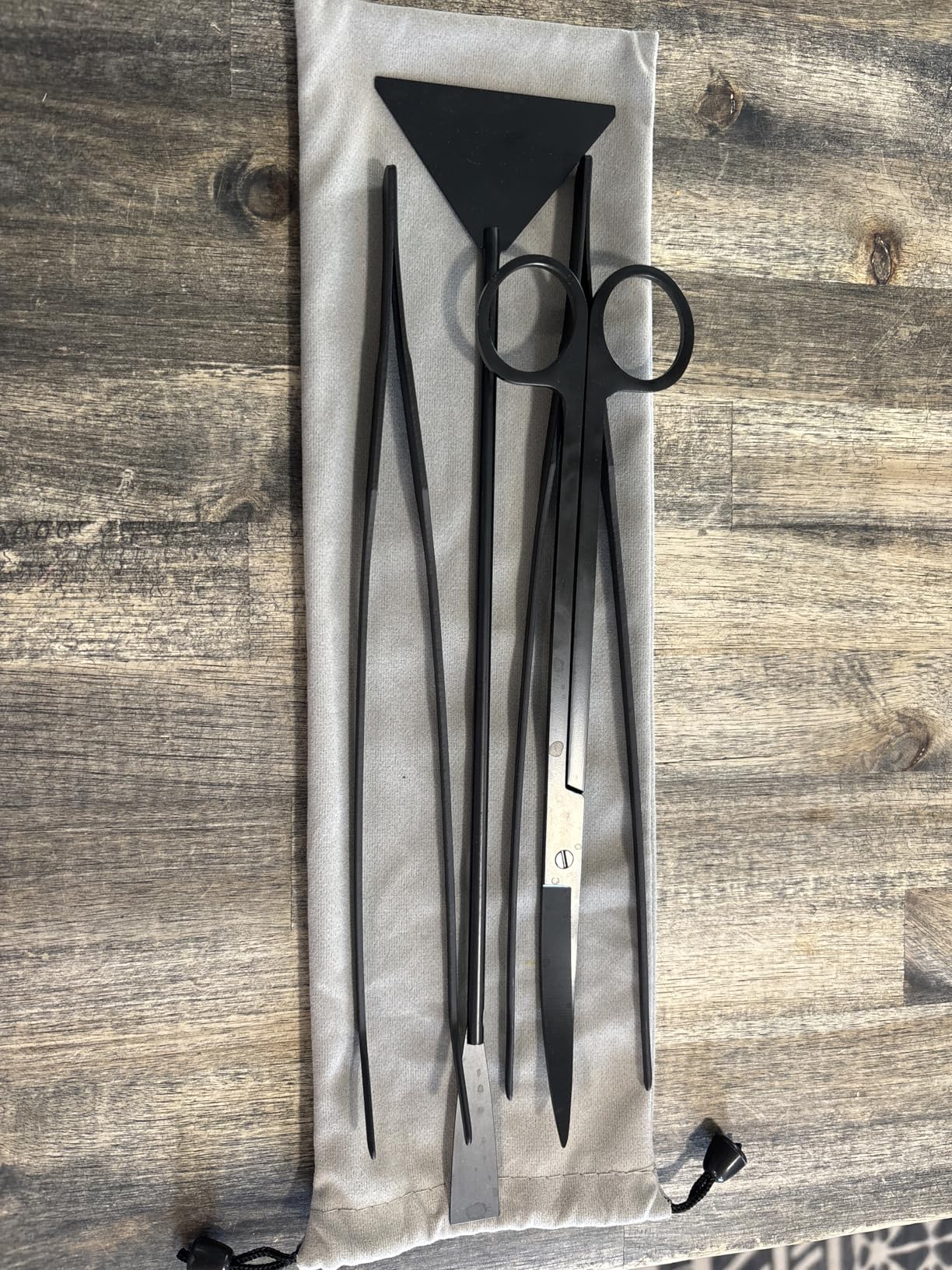 Aquarium Aquascape Tools Kit, 4 in 1 Anti-Rust Aquatic Plant Aquascaping Tool Stainless Steel Black Tweezers Scissors Spatula for Aquarium Tank Clean Fish Tank Aquascape Tools Sets customer photo 1
