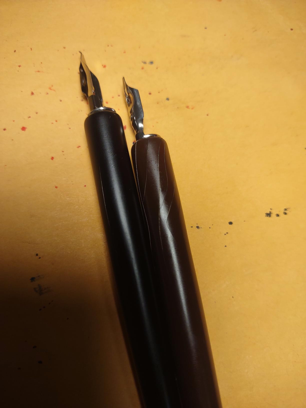 Calligraphy Set For Beginners, 3 Calligraphy Pens, 4 Ink Bottle 15ml, 20 Calligraphy Nibs, 1 Calligraphy Pen Holder, Dip Pen Set customer photo 2