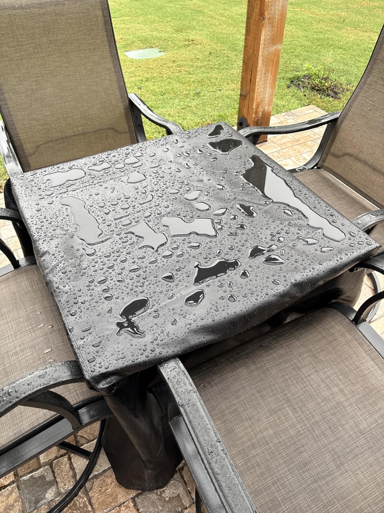 SHINESTAR Round Fire Pit Cover for 22-32 Inch Fire Pit - Waterproof and Windproof, with Straps and Built-in Vents, 32 Dia x 13.5 H, Black customer photo 1