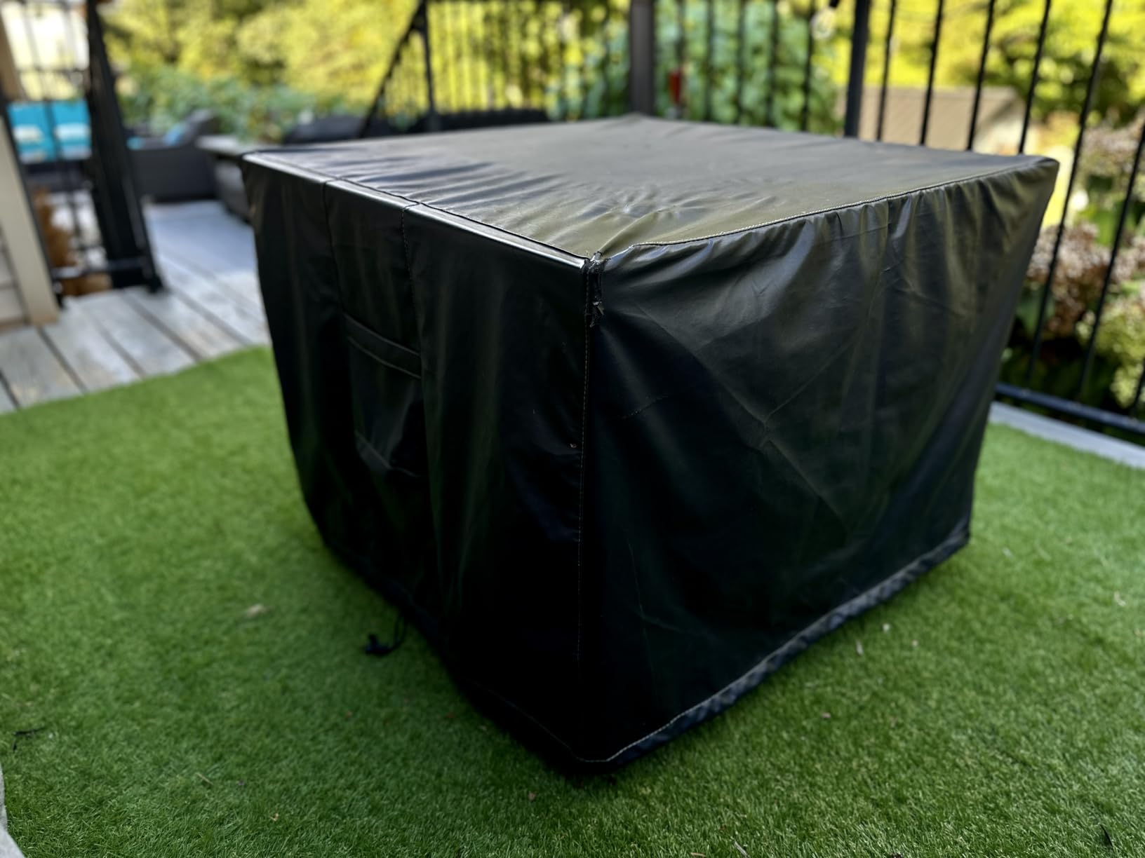 SHINESTAR Round Fire Pit Cover for 22-32 Inch Fire Pit - Waterproof and Windproof, with Straps and Built-in Vents, 32 Dia x 13.5 H, Black customer photo 2