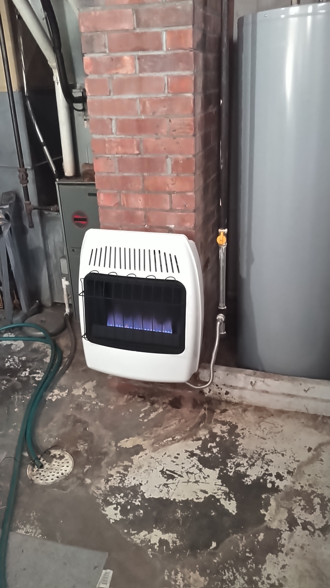 Dyna-Glo 20,000 BTU Natural Gas Blue Flame Vent Free Wall Heater customer photo 1