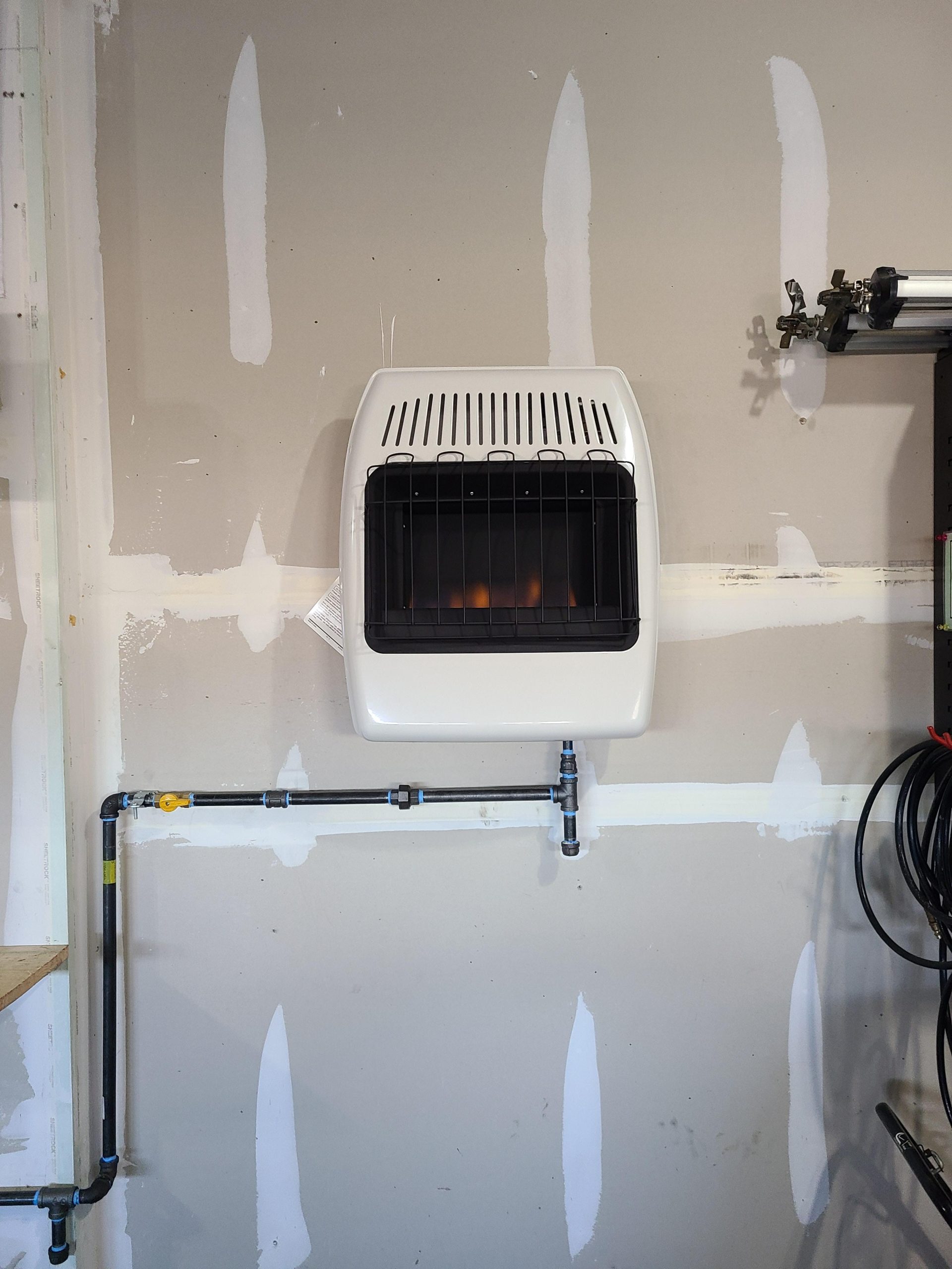 Dyna-Glo 20,000 BTU Natural Gas Blue Flame Vent Free Wall Heater customer photo 2