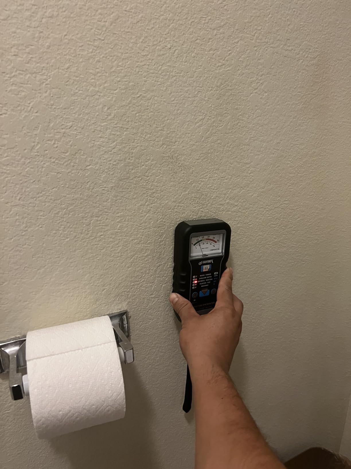 Tramex Moisture Encounter ME5 | Pinless Meter for Measuring Moisture Content in Wood, Drywall & Building Materials customer photo 1