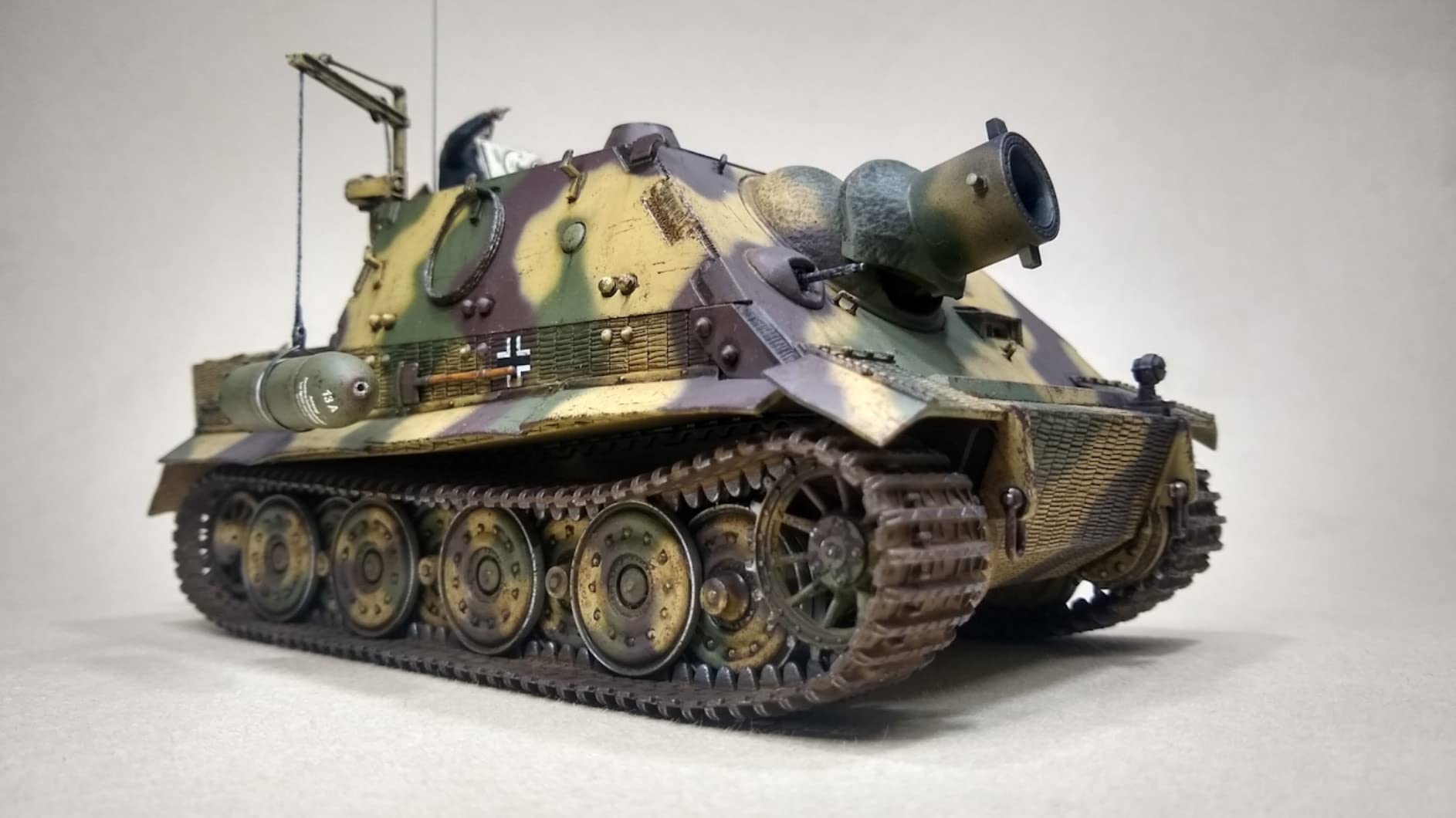 Italeri ITA6573 1:35 38cm RW 61 auf Sturmmorser Tiger [Model Building KIT] customer photo 1