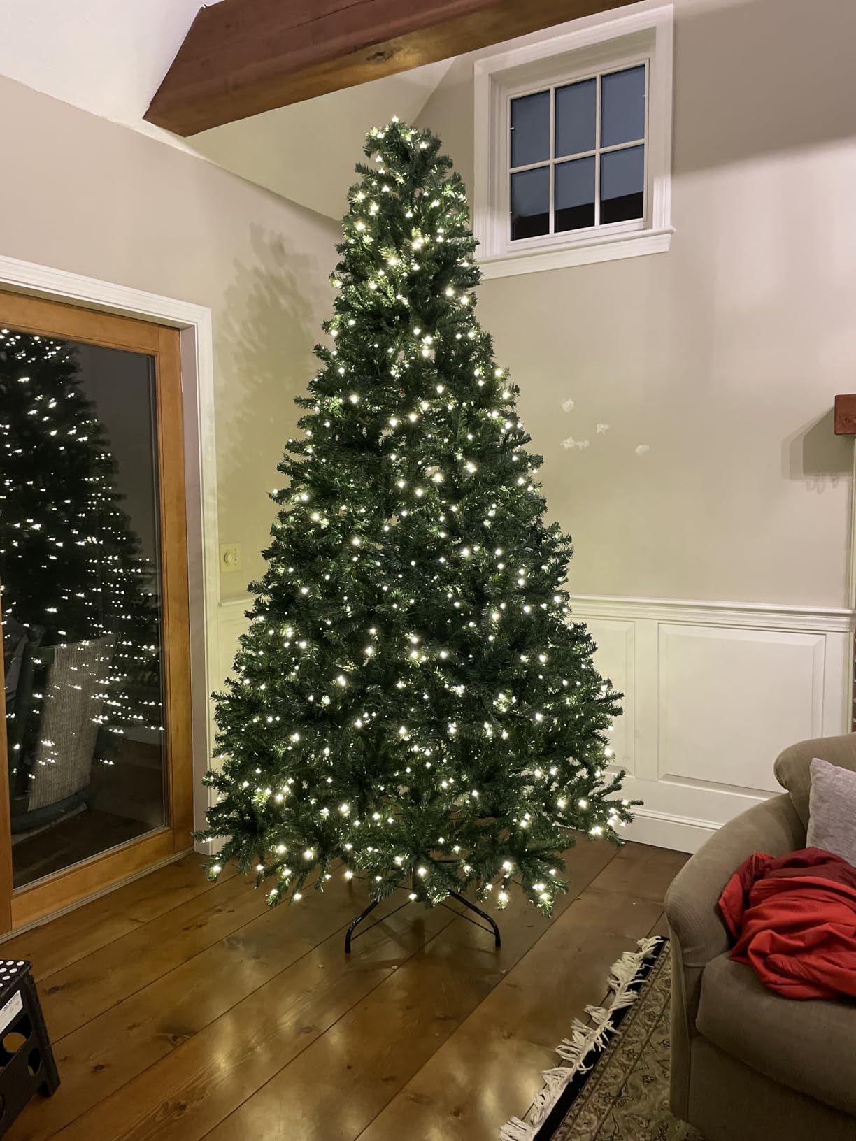 Best Choice Products Artificial Christmas Tree, 4.5ft Premium Pre-Lit Realistic Spruce Holiday Décor w/Dense Branches, Metal Base - Green Spruce customer photo 2