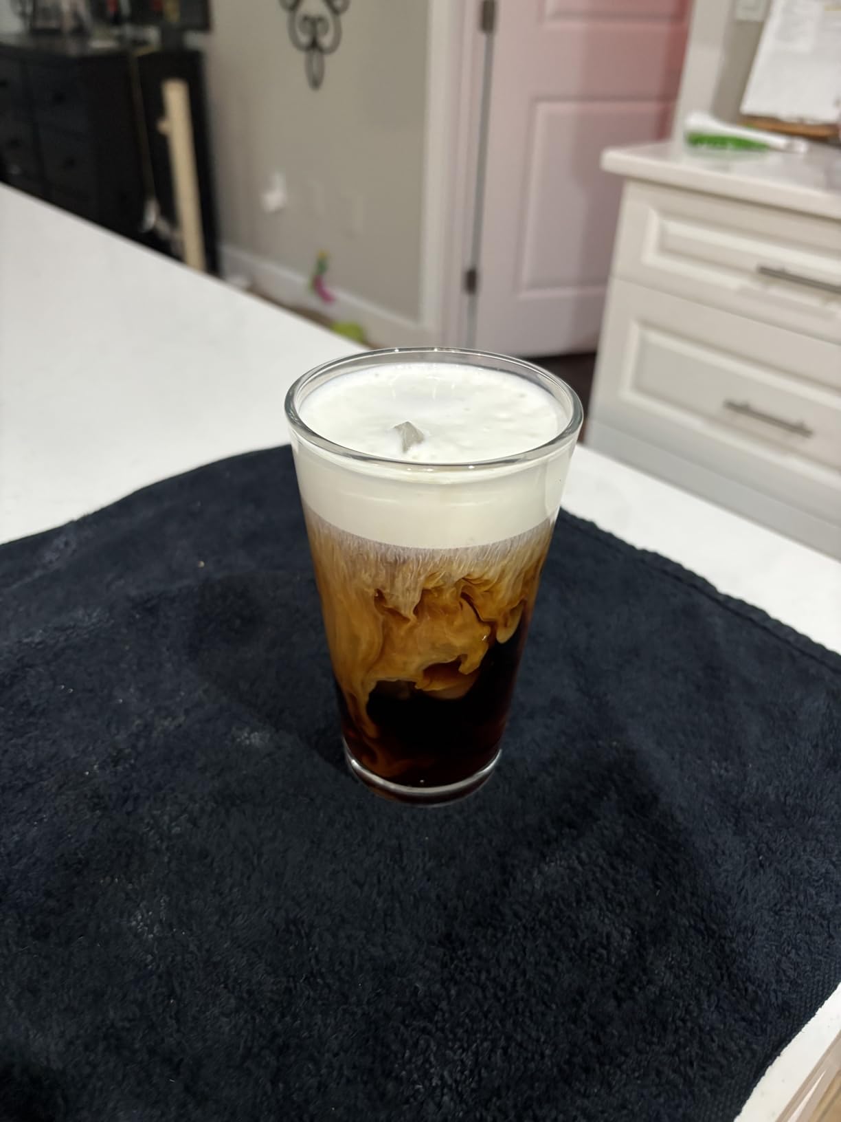 Zulay 1 Gallon/128oz Cold Brew Coffee Maker - Thick Glass Pitcher with Stainless Steel Filter, Lid & Spout - Large Mason Jar Container Dispenser - Iced Coffee & Sun Tea Brewer for Fridge - Silver customer photo 2