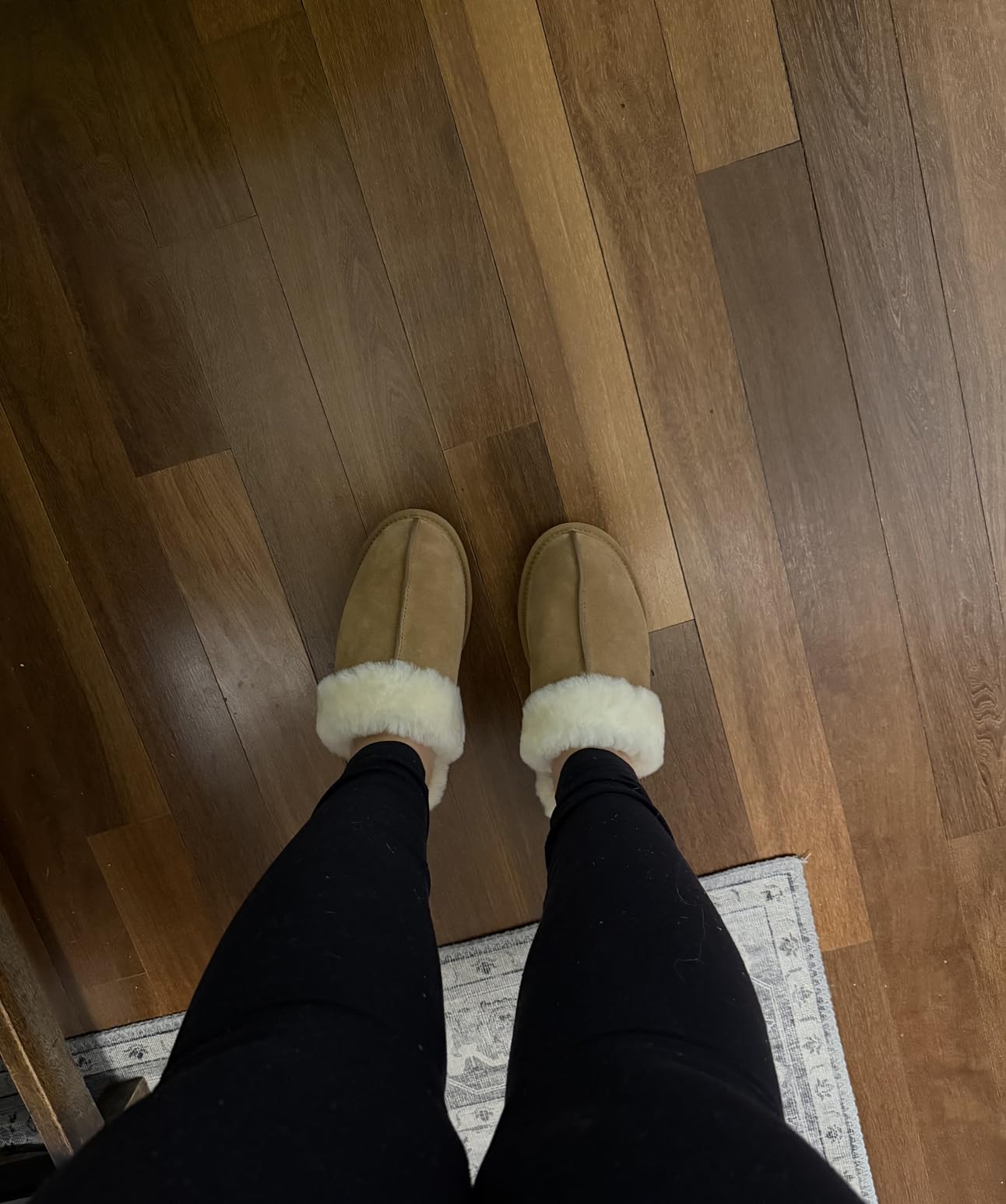 UGG Women's Scuffette II Slipper customer photo 2