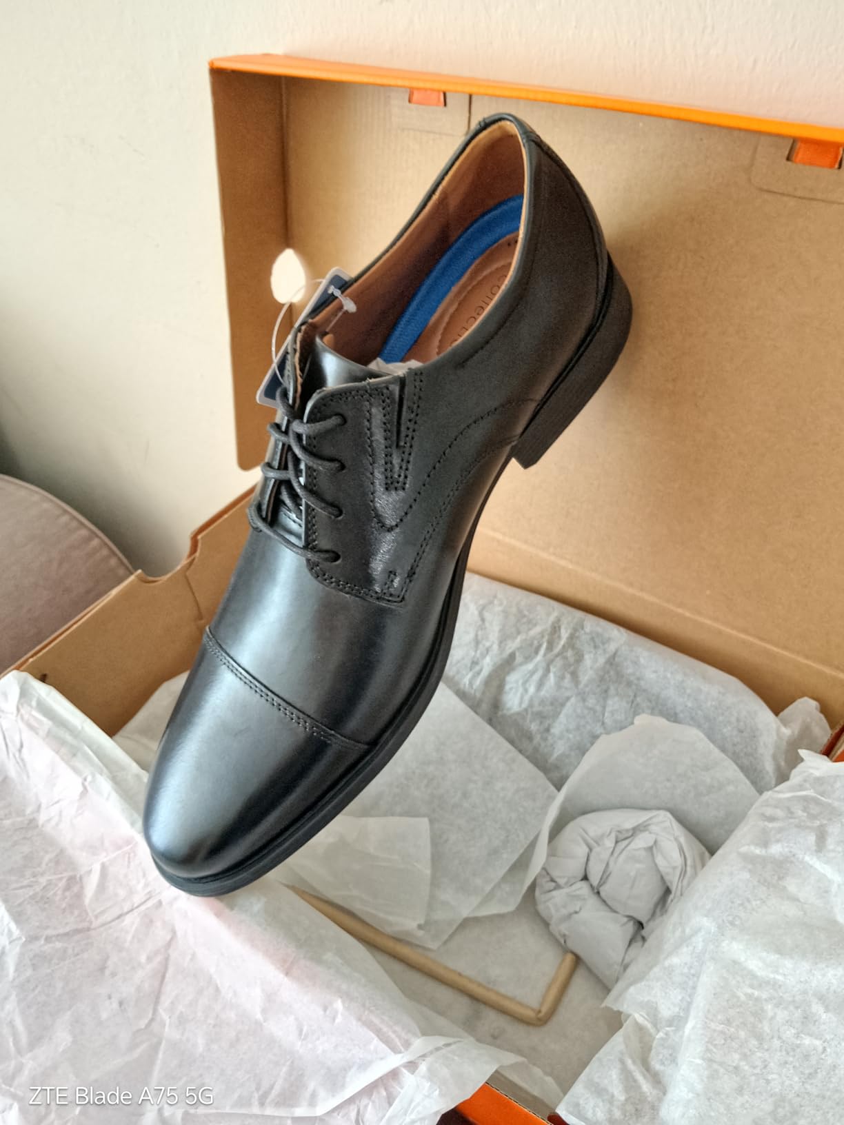 Clarks Men's Whiddon Cap Oxford Shoes customer photo 2