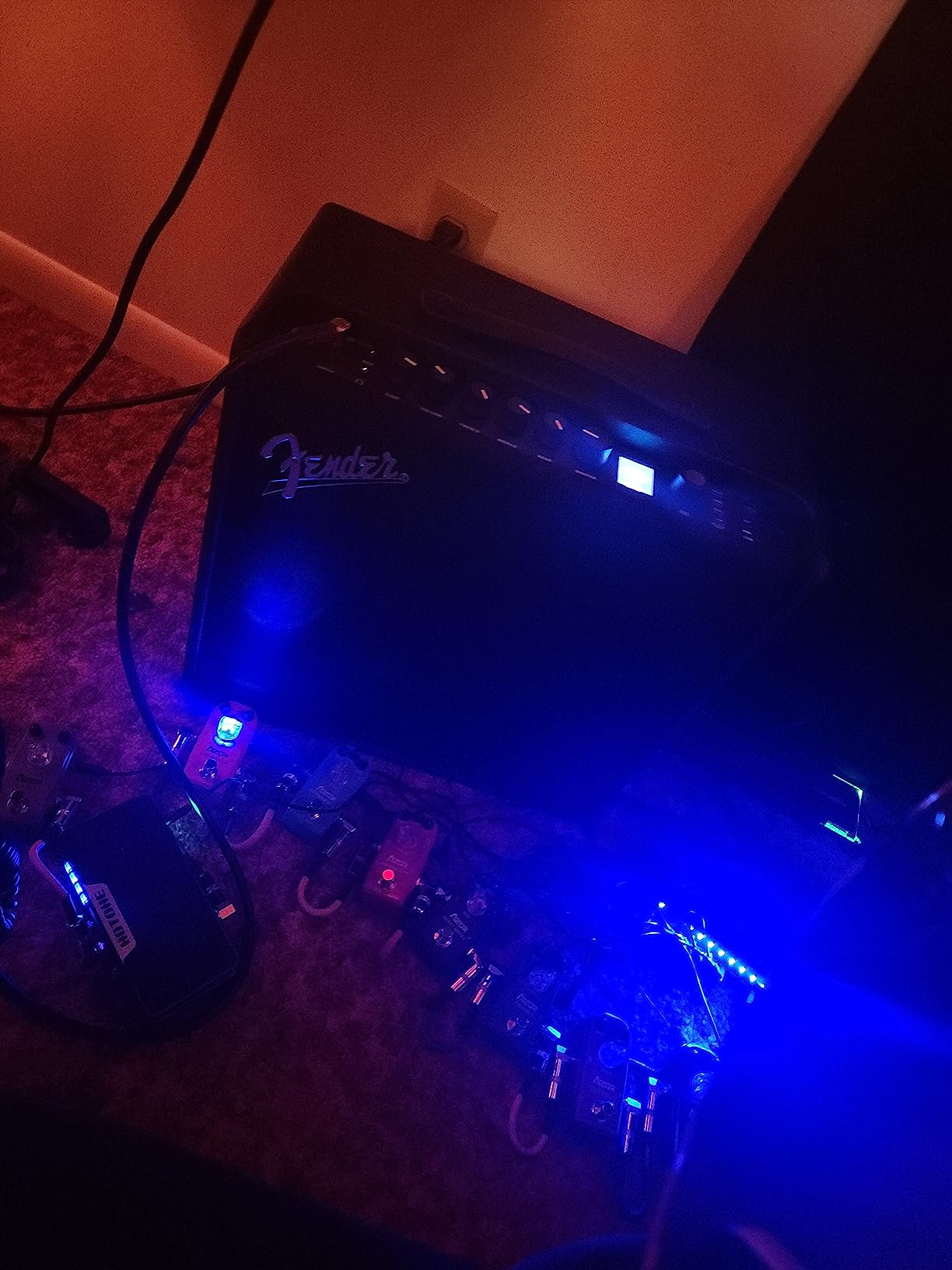 Fender Mustang LT50 Guitar Amp, 50 Watts | 30 Preset Effects with USB Audio Interface for Recording customer photo 1