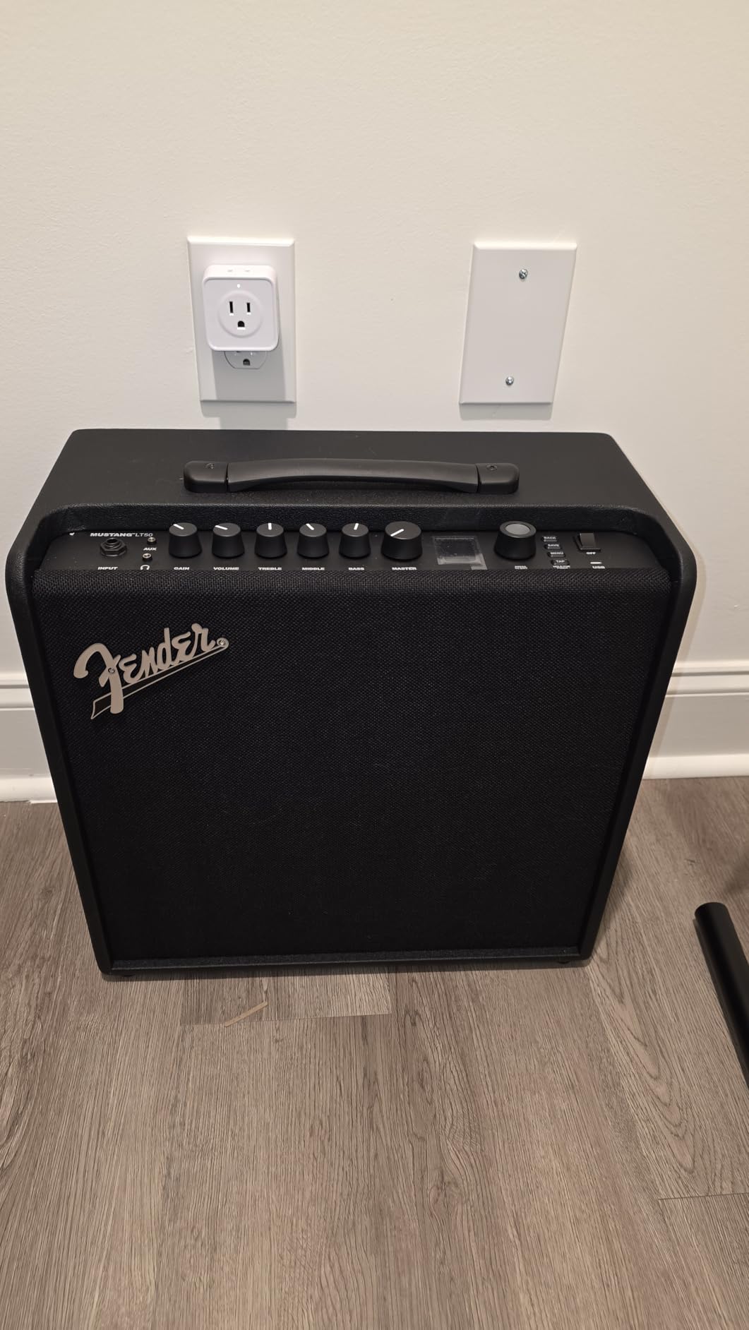 Fender Mustang LT50 Guitar Amp, 50 Watts | 30 Preset Effects with USB Audio Interface for Recording customer photo 2