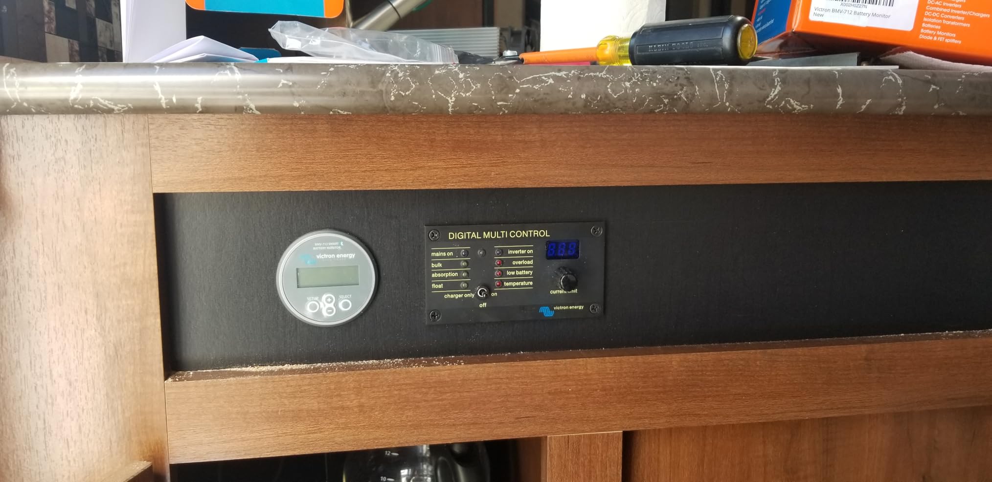 Victron Energy BMV-712 Smart Battery Monitor with Shunt - 6.5-70 VDC customer photo 1