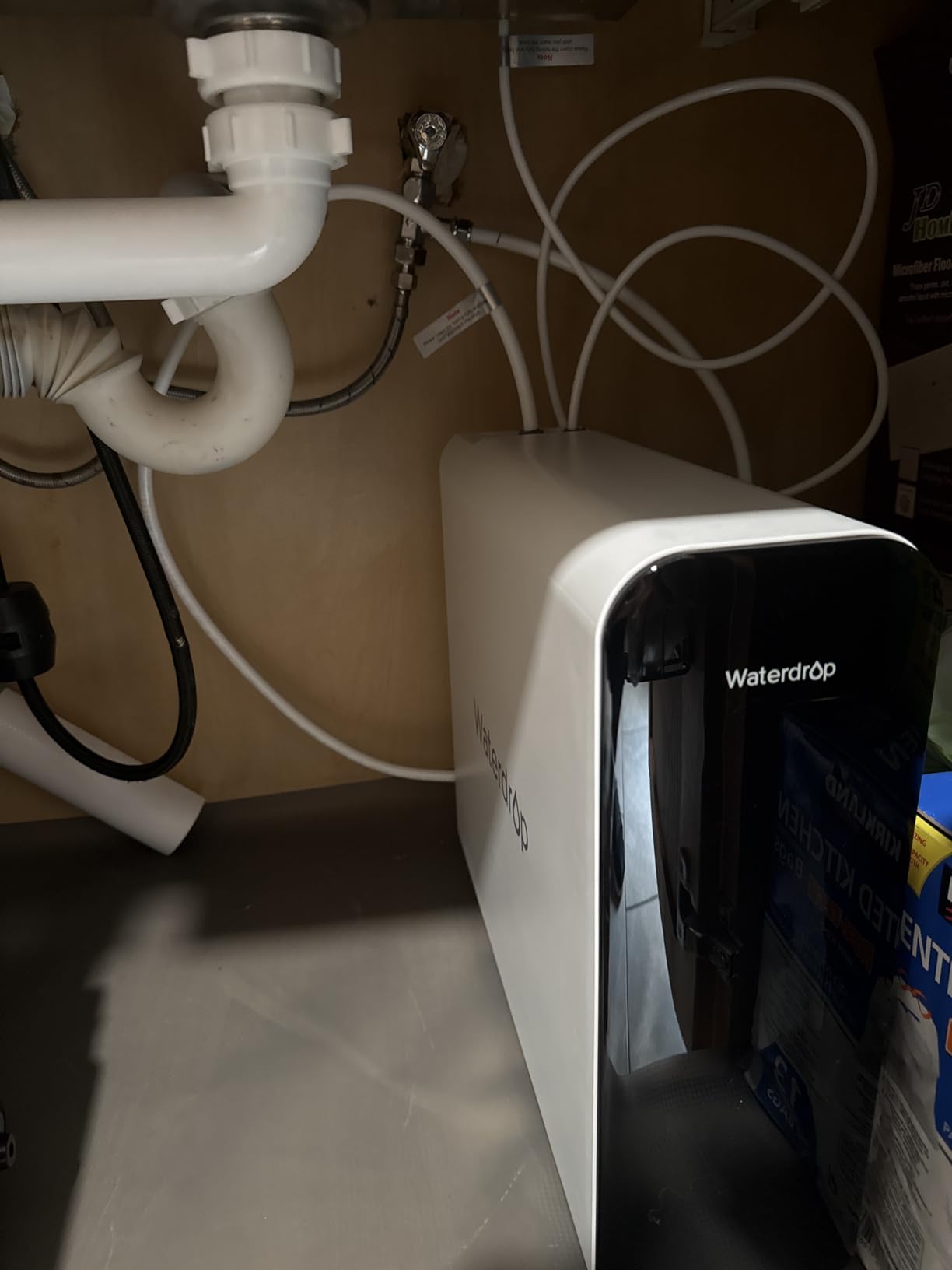 Waterdrop TSU 0.01 Micron Ultra Filtration Under Sink Water Filter System | 3-Stage Tankless Under Sink Water Filtration System, Smart Panel, with Faucet, Drilling Required, Reduces Odor, Not Lower TDS customer photo 1