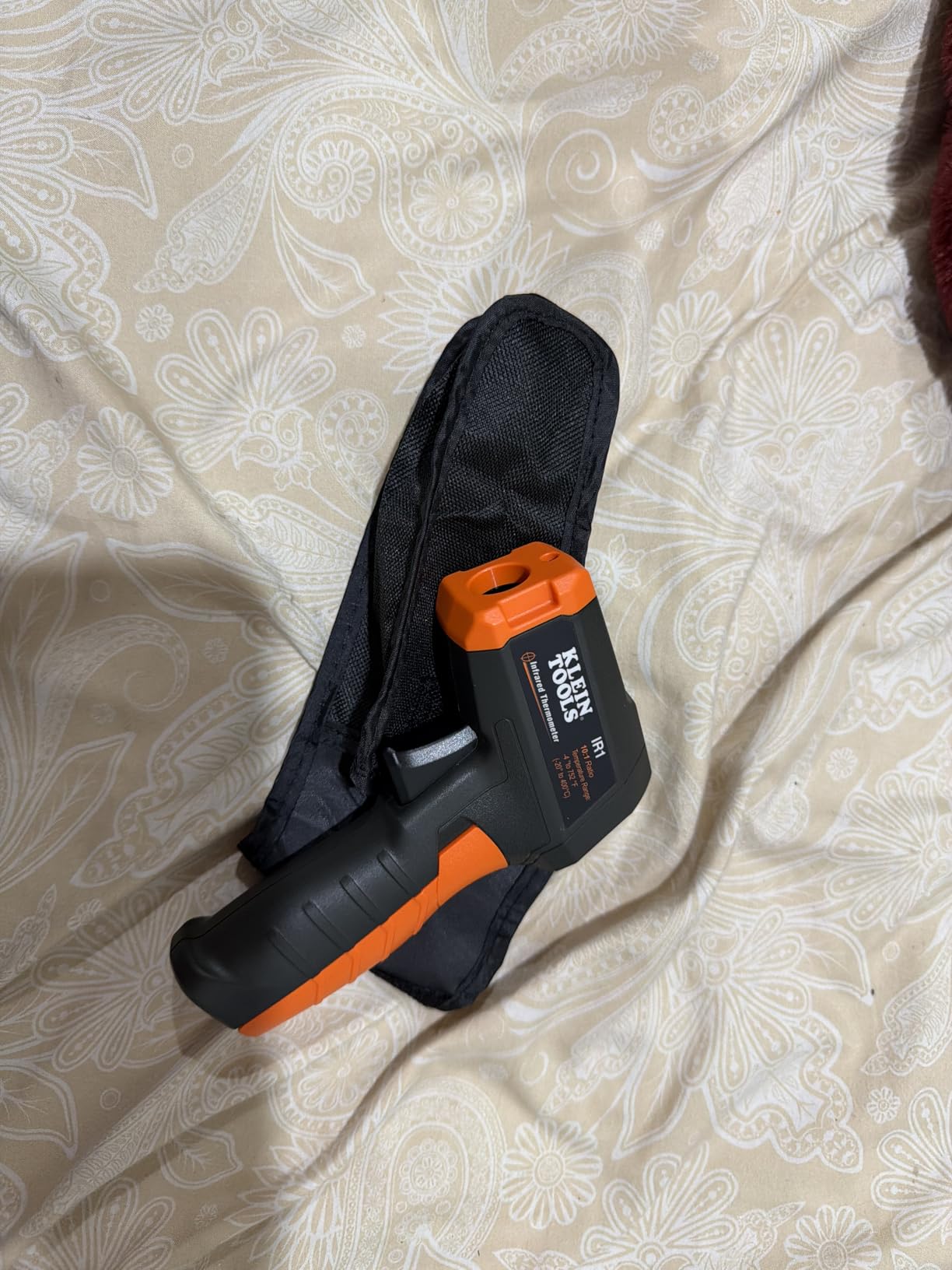 Klein Tools IR1 Infrared Thermometer with Targeting Laser, Auto-Hold, More customer photo 2