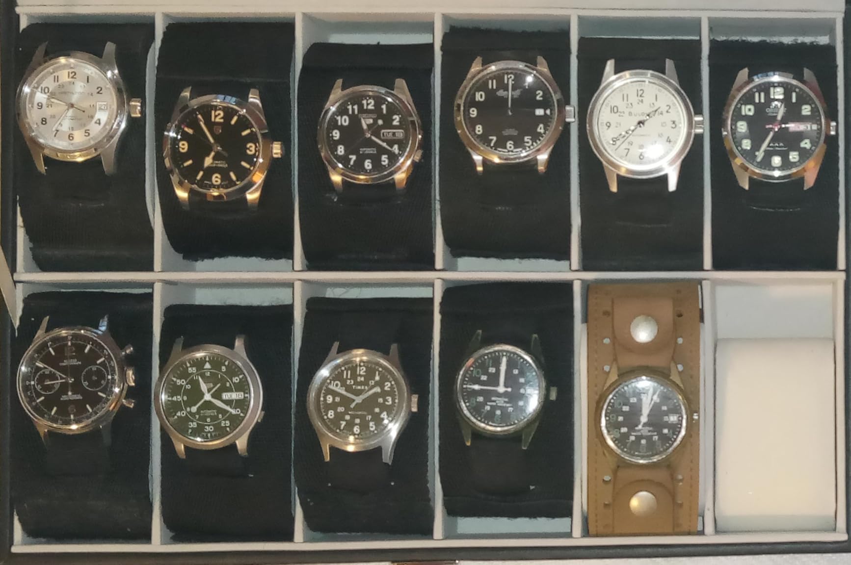 Hedume 12 Slot Leather Watch Box Display Case Organizer with Framed Glass Lid Elegant Contrast and Removable Pillow for Men and Women Watch and Jewelry Large Holder Boxes customer photo 1