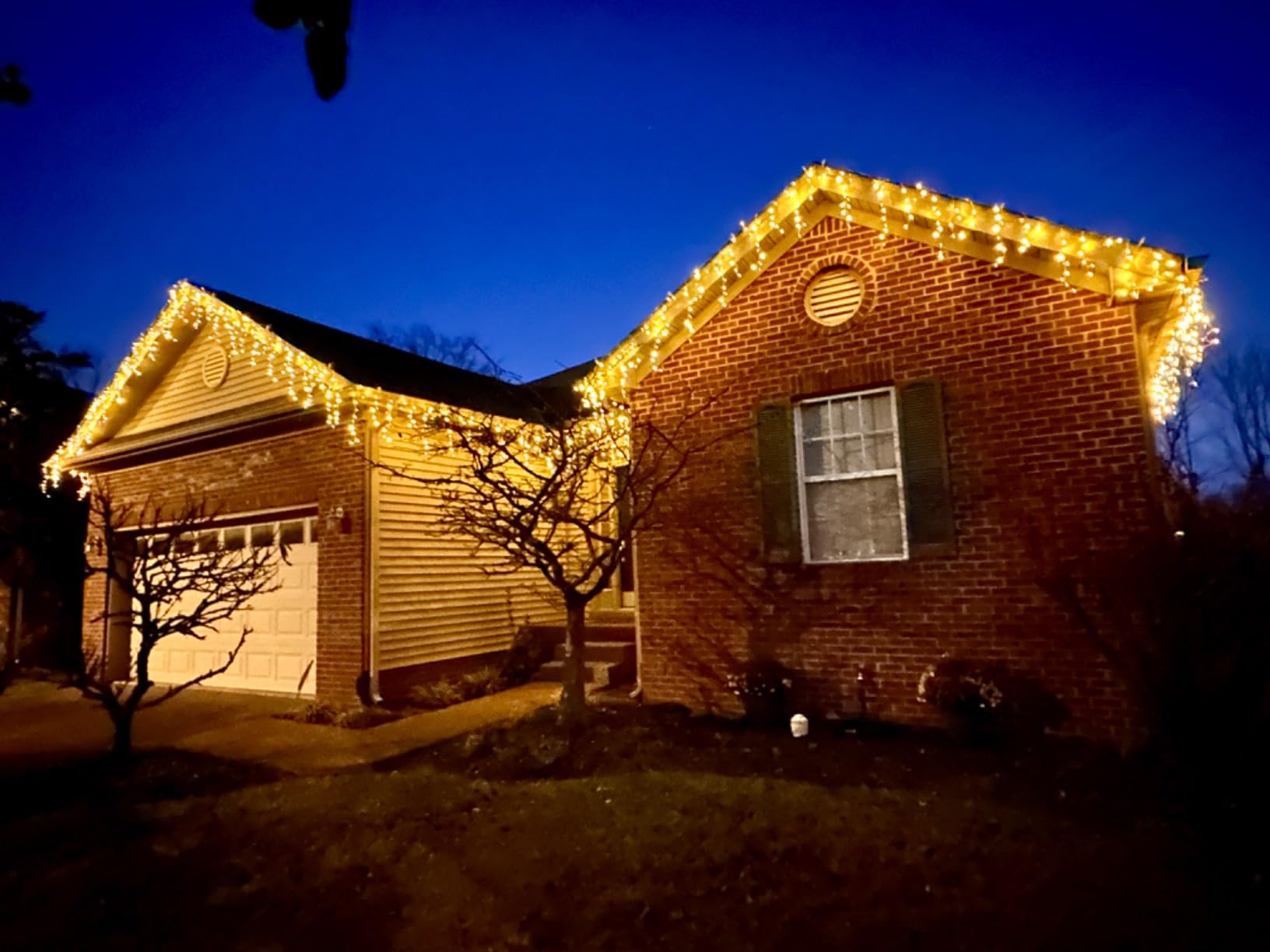 Brizled Warm White Christmas Icicle Lights with Remote, 360 LED Connectable | 29ft 8 Modes Plugin Xmas Roof Light with 60 Drops; Dimmable & Timer; Memory; Indoor Outdoor Waterproof for Wedding Holidays customer photo 1