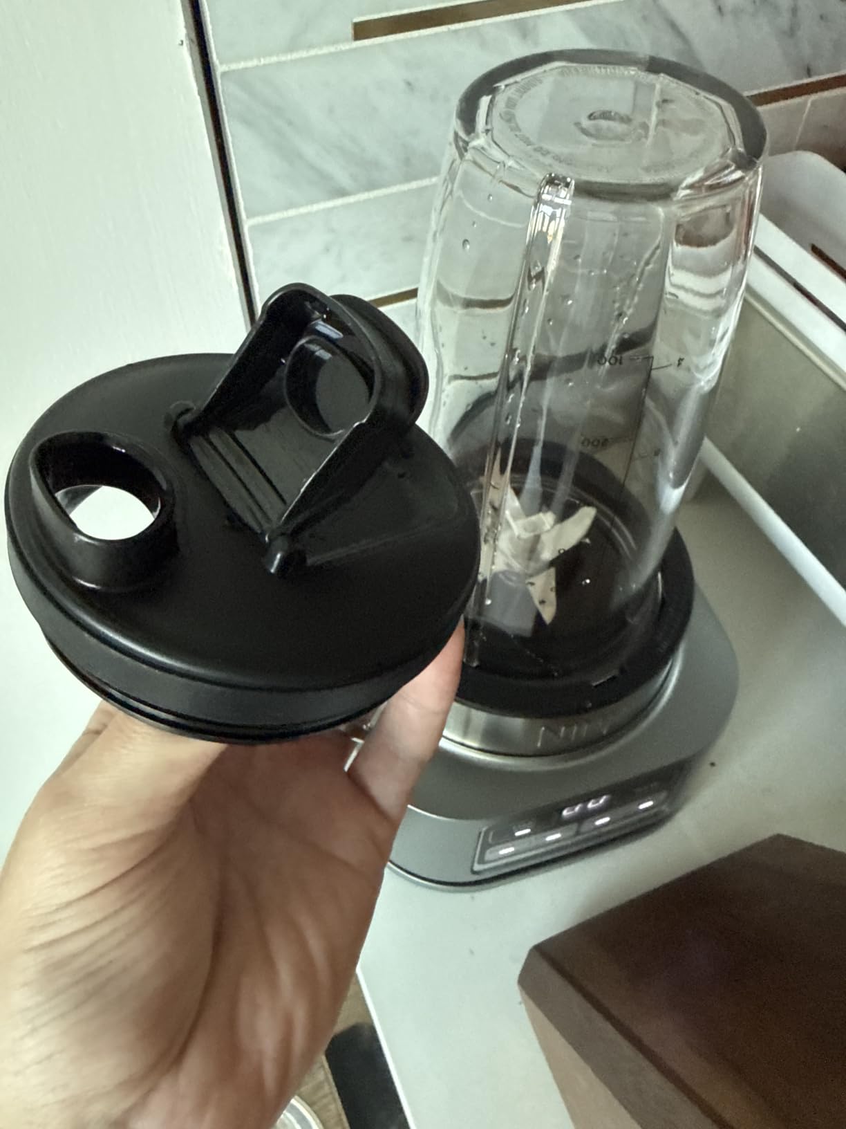 Ninja Foodi Personal Blender & Smoothie Bowl Maker, 1200PW, SS101 customer photo 1