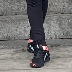 PUMA Women's Riaze Prowl Cross Trainer customer photo 1