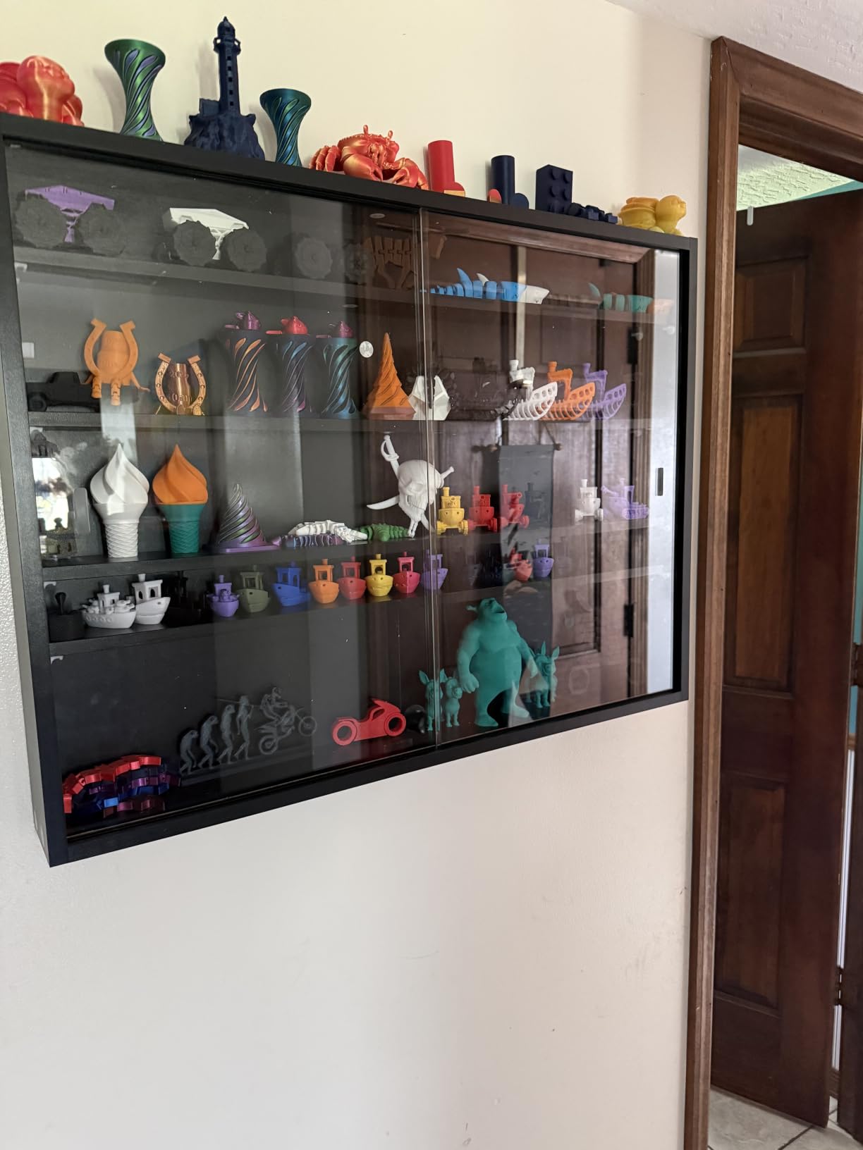 HOMCOM 5-Tier Display Cabinet, Glass Door Cabinet with Adjustable Shelves, Wall-Mounted customer photo 2