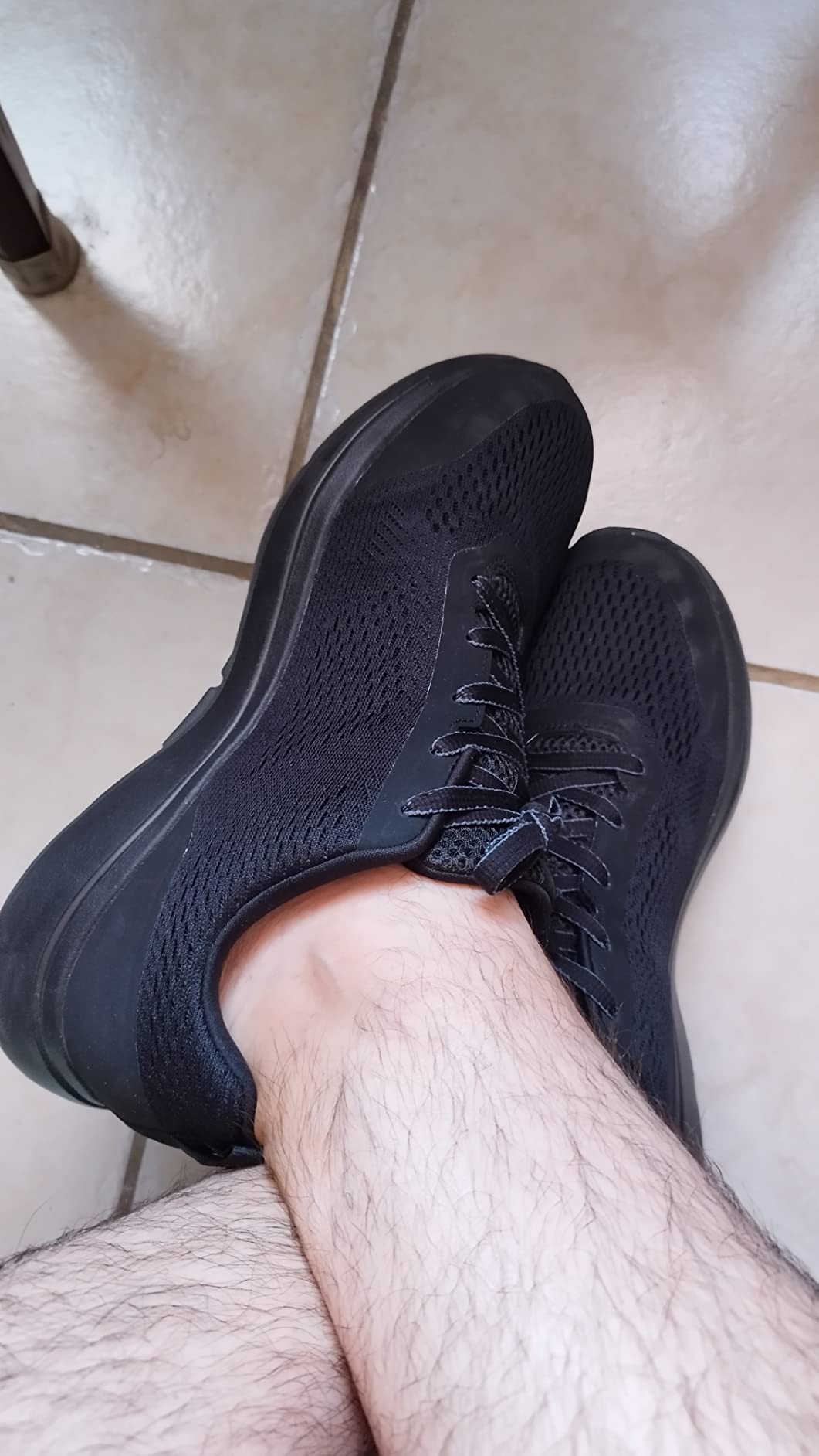 Skechers Men's Go Walk Arch Fit Mesh Lace-Up customer photo 1