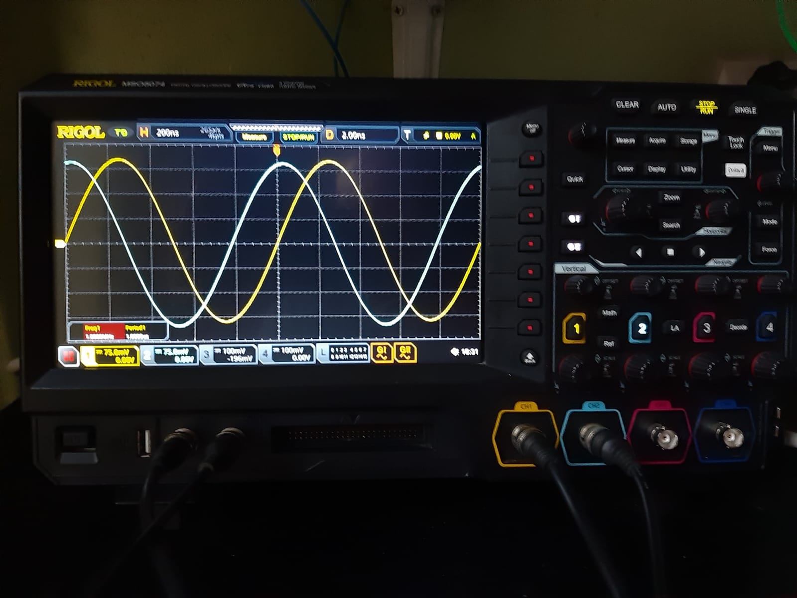 Rigol MSO5074 - Four Channel, 70 MHz Digital/Mixed Signal Oscilloscope customer photo 1