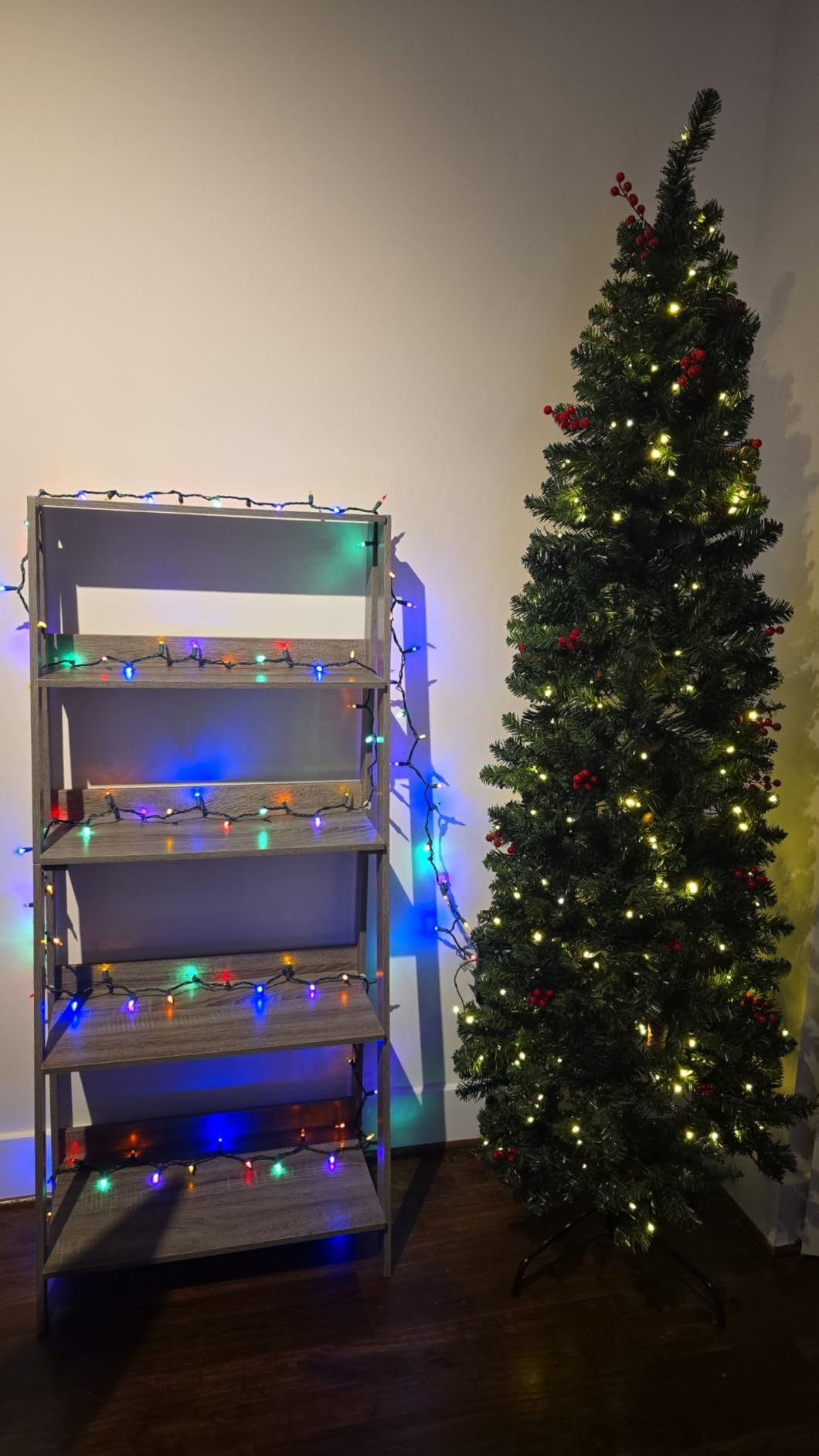 Best Choice Products 6ft Pre-Lit Spruce Pencil Christmas Tree Pre-Decorated w/Twinkling LED Lights Holiday Decoration w/ 250 Lights, 618 Tips, Pine Cones, Metal Hinges & Base - Green customer photo 1