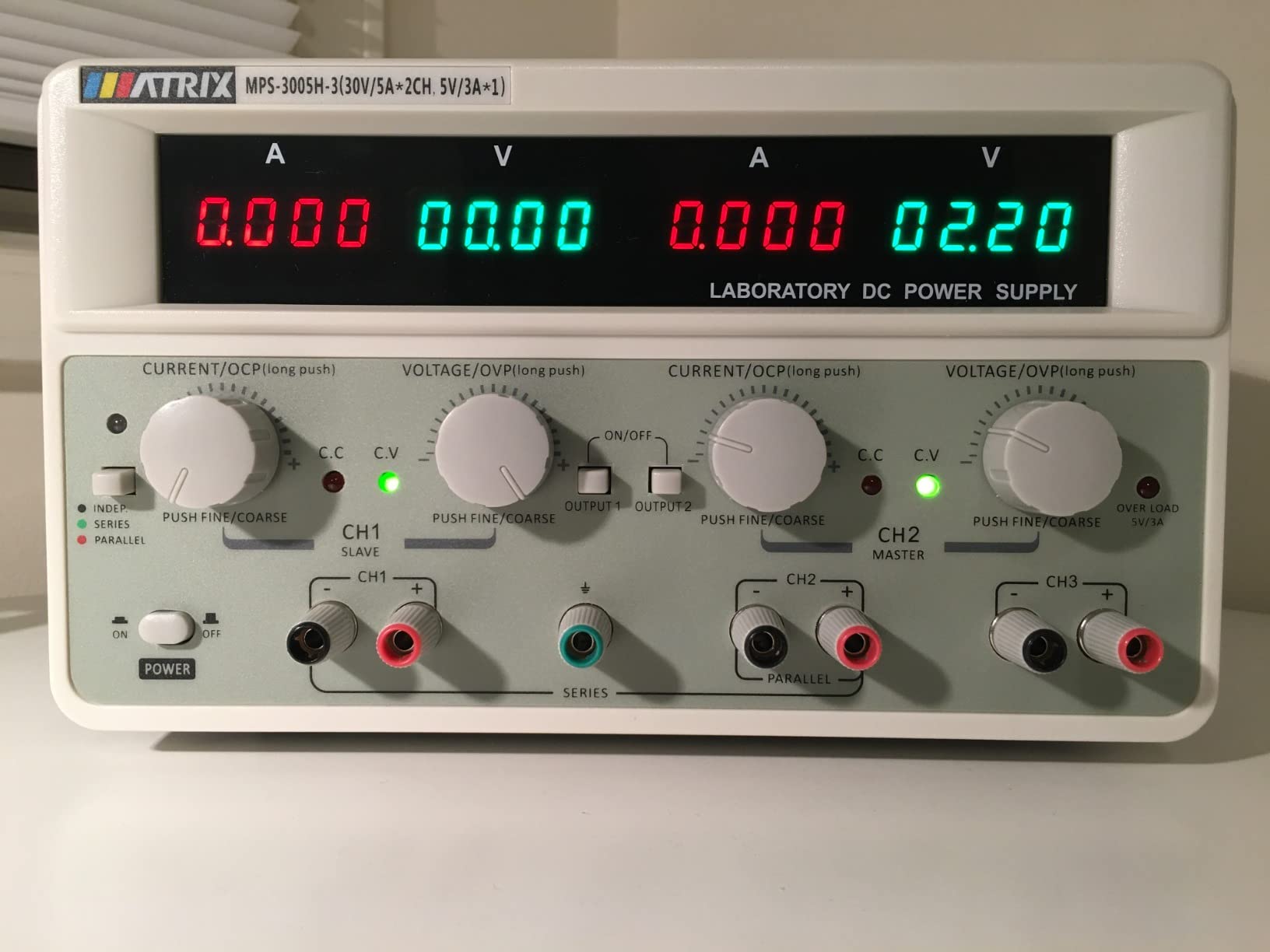 MATRIX Triple Linear DC Power Supply 30V 5A 315W, Adjustable Benchtop Power Supply Variable 10mV/1mA with Low Ripple, 4 Digits Display Series and Parallel Mode, MPS-3005H-3 customer photo 1