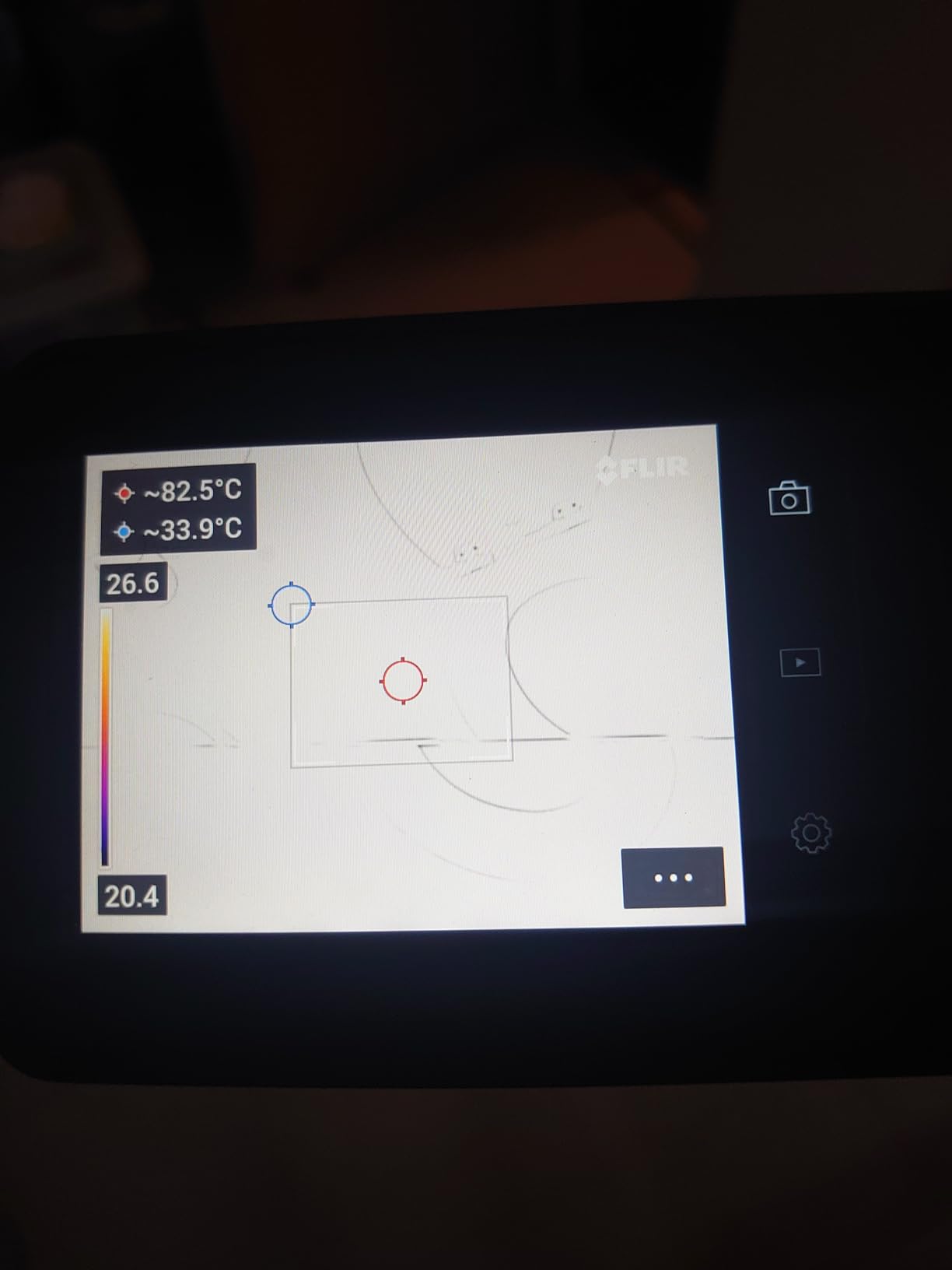 FLIR C3-X Compact Thermal Imaging Camera, WiFi, 128x96 MSX, Ignite | -20 to 300C, 12,288 pixels, 5MP visual, LED flashlight, Ignite cloud, 2 batteries, charger, case customer photo 1