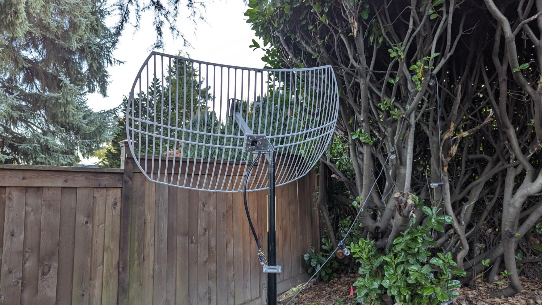 Nooelec GOES Weather Satellite Mesh Antenna - 21dBi Parabolic Antenna w/ 1.7GHz Center Frequency, 200MHz+ Bandwidth, LMR400 Feed Cable with Male SMA Connector, Mounting Hardware, & 2 Year Warranty customer photo 2