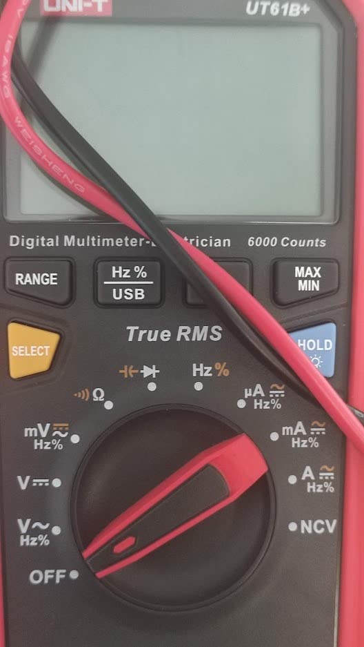 UNI-T UT61B+ Digital Multimeter True RMS AC/DC Voltage Current Resistance Capacitance Tester customer photo 1