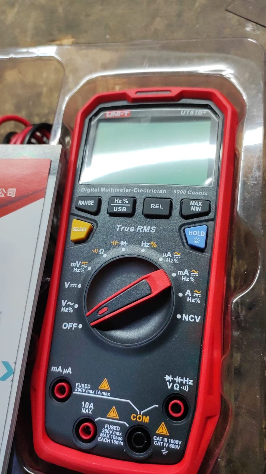 UNI-T UT61B+ Digital Multimeter True RMS AC/DC Voltage Current Resistance Capacitance Tester customer photo 2