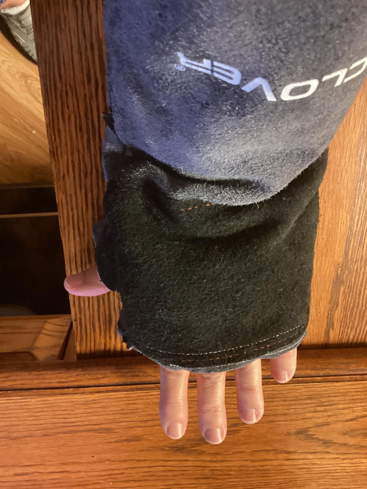 IC ICLOVER Animal Handling Gloves, Snake Bite Proof Gloves, Double Leather | Cat, Dog Training, Bird, Falconry, Snake Reptile Handling, Animal Control, Reinforced Palm Padded, Anti Bite Scratch Gloves customer photo 1