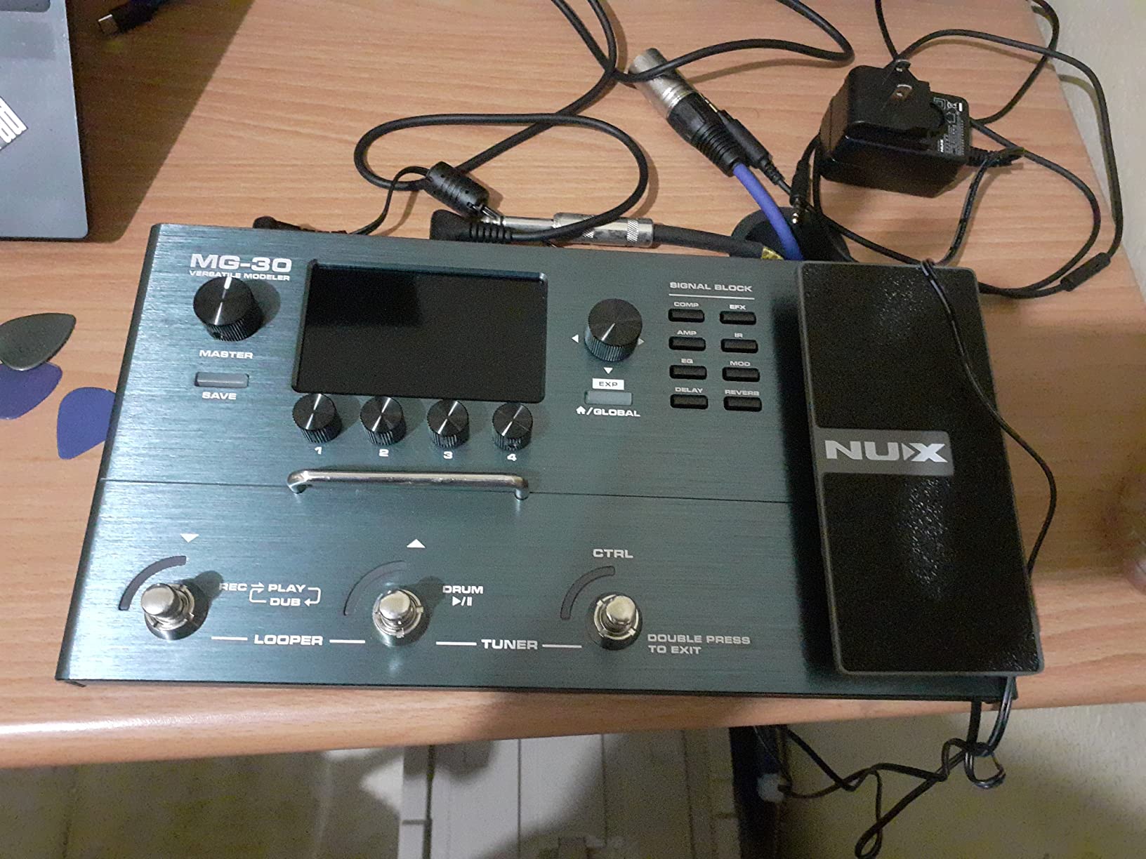 NUX MG-30 Guitar Multi-Effects Pedal Guitar/Bass/Acoustic Amp Modeling Processor, IR Loader, White-Box Algorithm, EFX Routing, 4