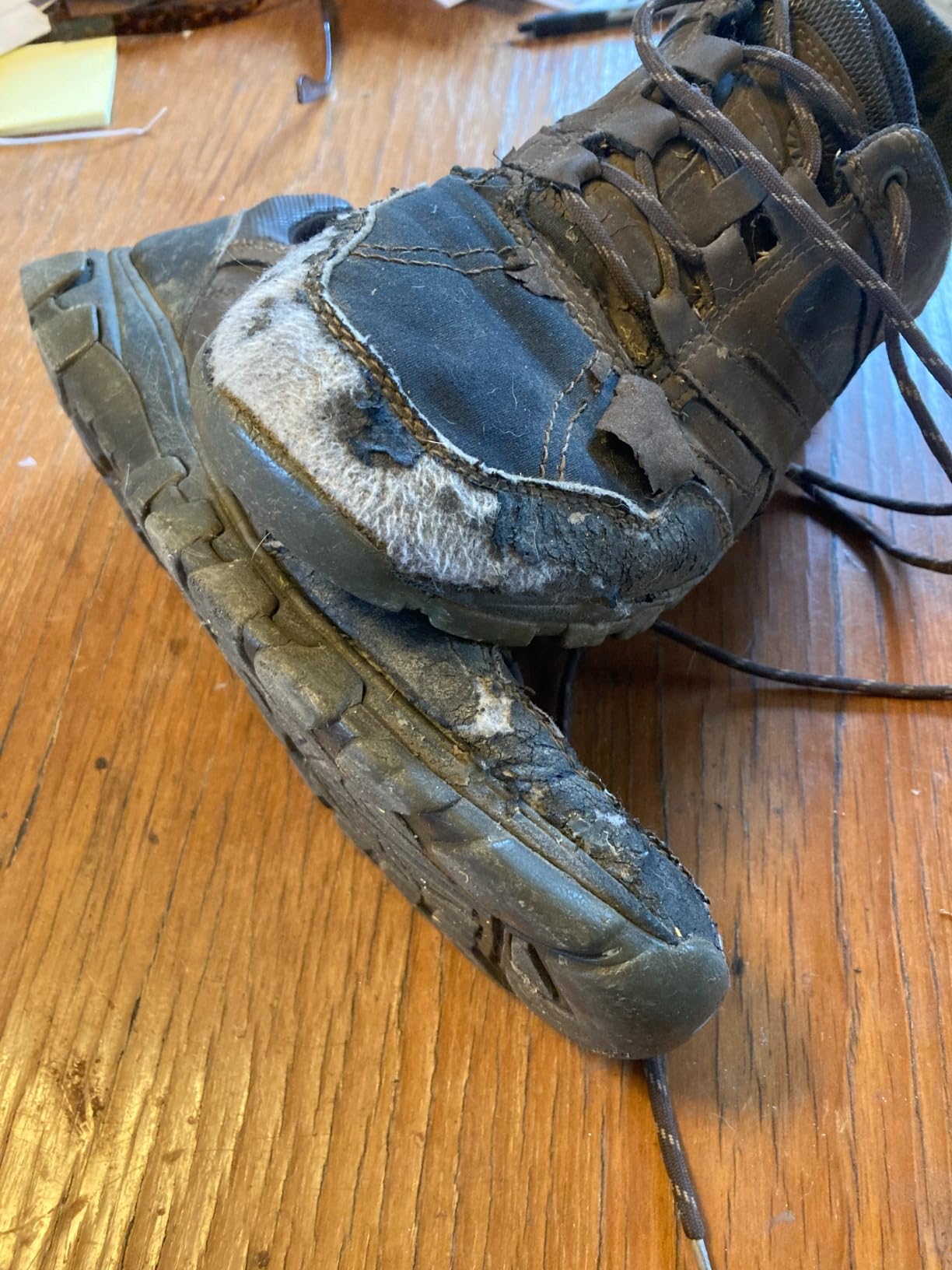BOOT BOND Boot Glue - Quick Dry Boot Repair Formula Works in Seconds - Tough But Flexible Glue Seal - Waterproof Boot Heel Fix Works On Shoe Heel Repair, Thick Sole Boots, Sneakers, and More customer photo 1