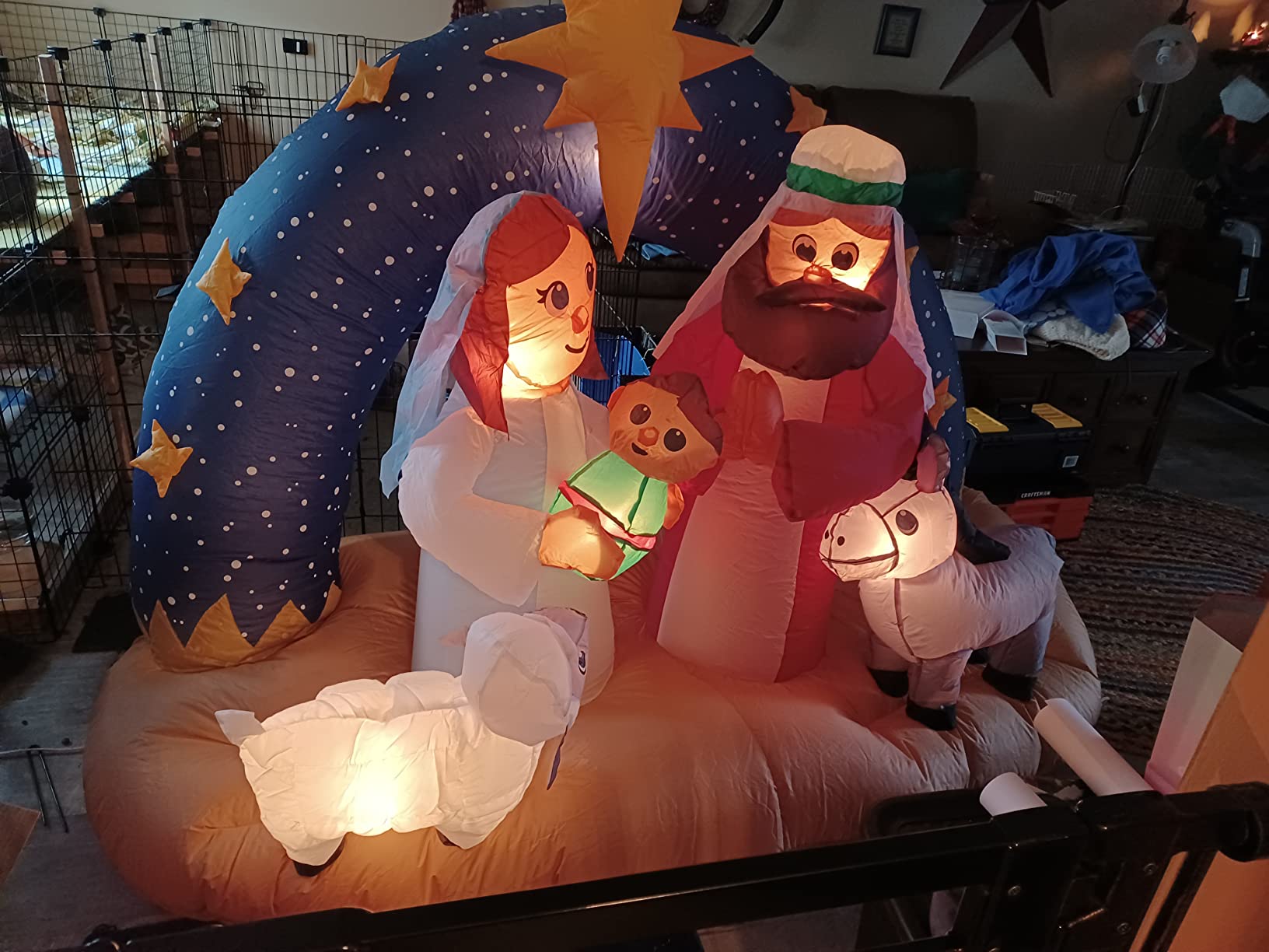 Gemmy Holiday Inflatables Airblown 6-Foot Wide Snowy Night Nativity Scene customer photo 1