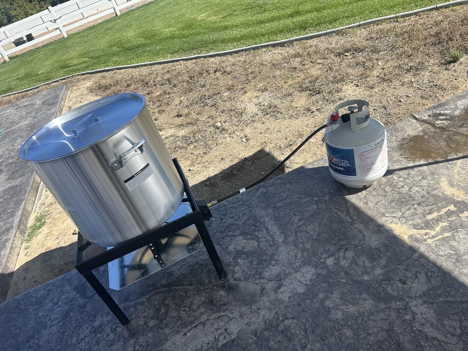 Creole Feast SBK1001 100 Qt. Seafood Boiling Kit with Strainer | Outdoor Aluminum Propane Gas Boiler Steamer with 10 PSI Regulator, 100000 BTU Jet Burner, Black&Sliver customer photo 1