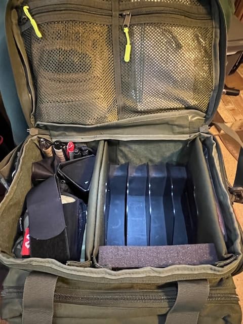 DSLEAF Tactical Gun Range Bag for 4 Handguns, Pistol Range Bag for Shooting | 6x Magazine Slots, Lockable Zipper, Extra Essentials Pockets, Portable Handle & Padded Shoulder Strap customer photo 1