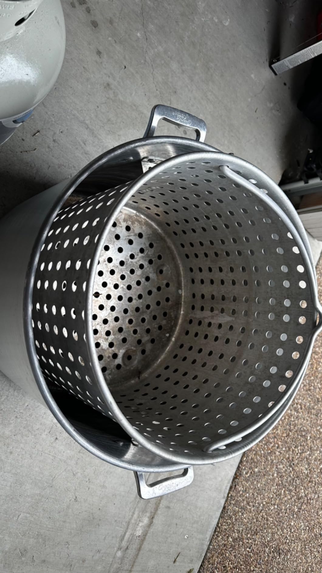 Creole Feast SBK0801 80 Qt Seafood Boiling Kit with Strainer, Aluminum | Outdoor Propane Gas Seafood Boil Pot and Basket with 100,000 BTUs Propane Burner and 10 PSI Regulator, Black & Silver customer photo 2