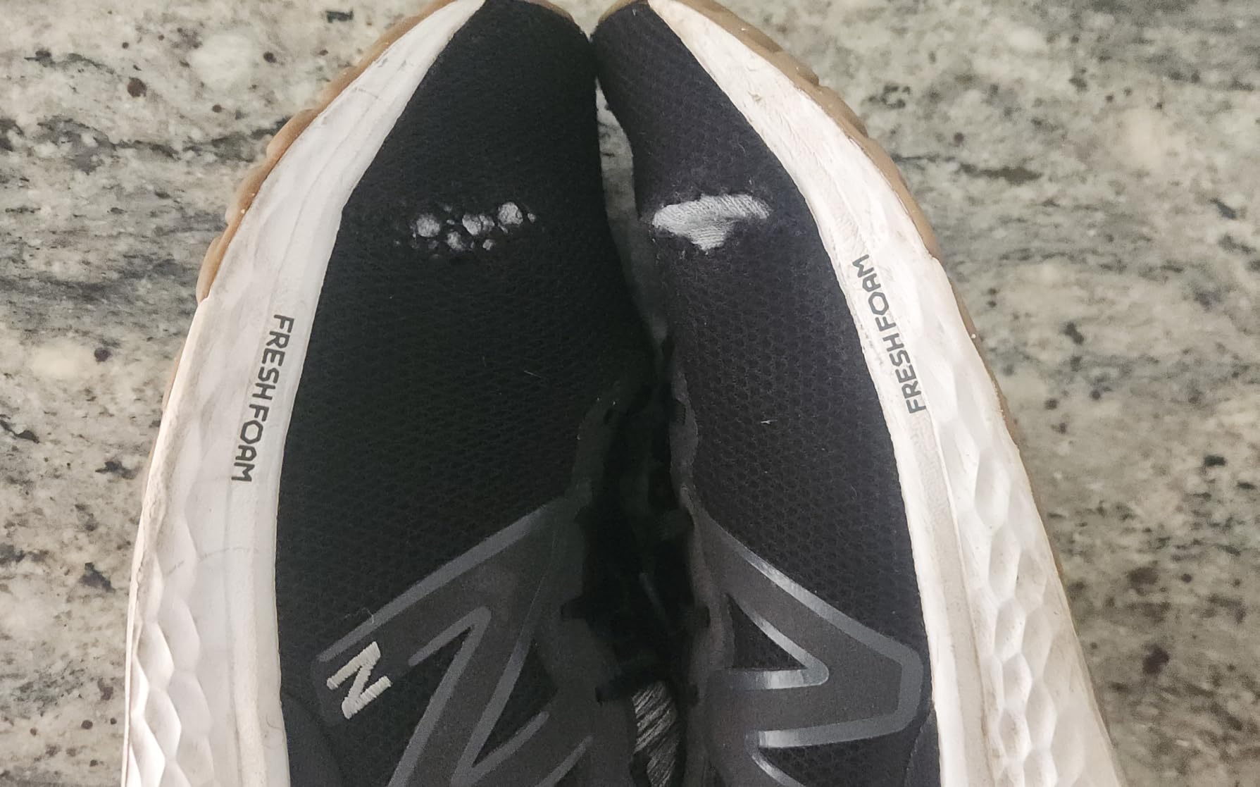 New Balance Men's Fresh Foam Arishi V4 Running Shoe customer photo 1