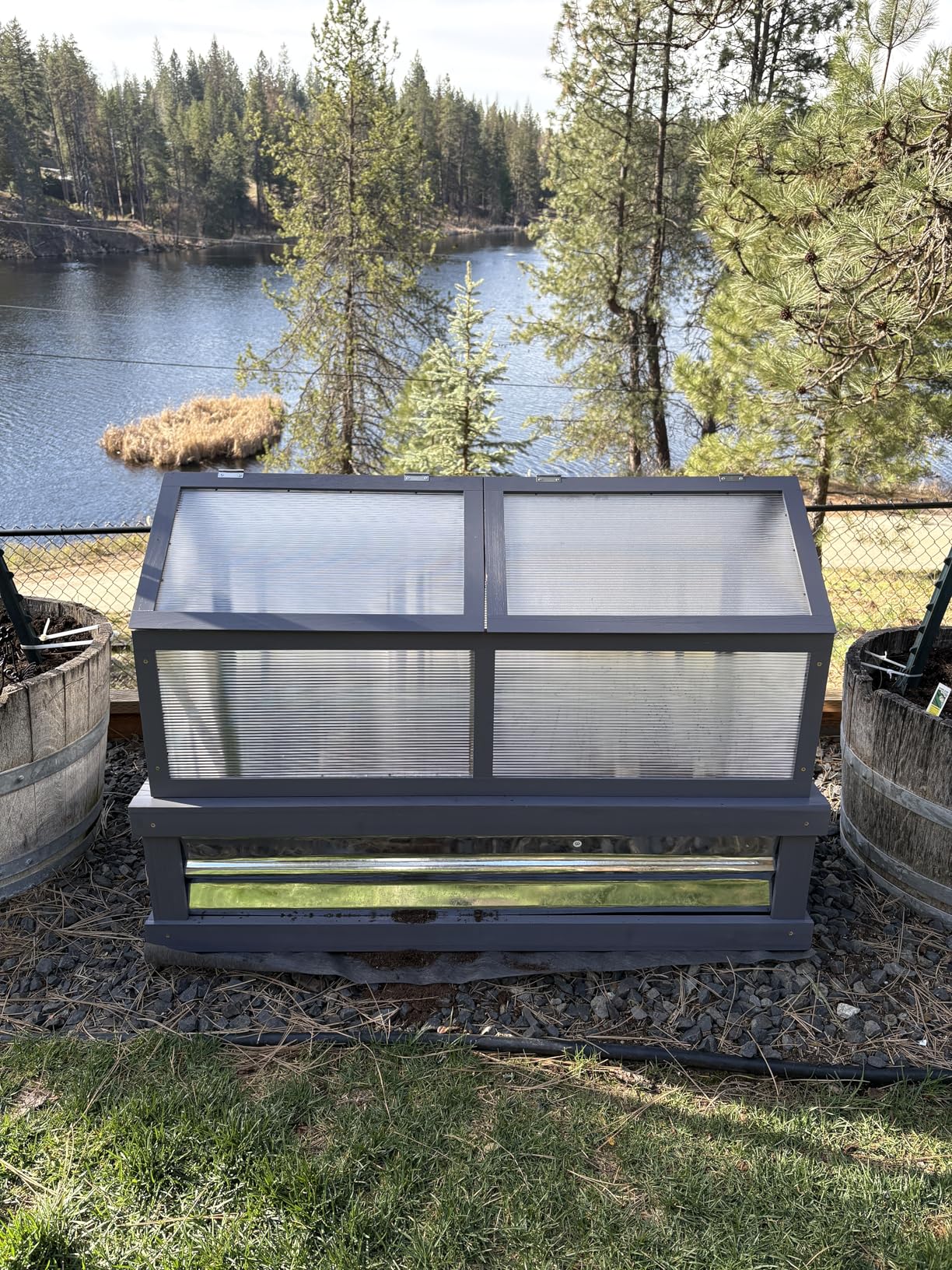 Outsunny Raised Garden Bed with Polycarbonate Greenhouse, Wooden Garden Cold Frame Greenhouse, Flower Planter Protection, 48