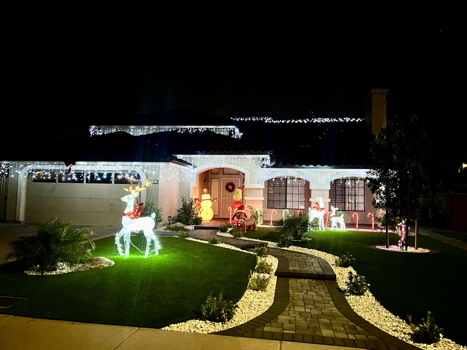 Icicle Lights for Outside 66FT 640 LED Warm White Christmas Lights Outdoor | Connectable Icicle Christmas Lights Plug in 8 Modes with 120 Drops for House Indoor Holiday Wedding Decoration customer photo 1