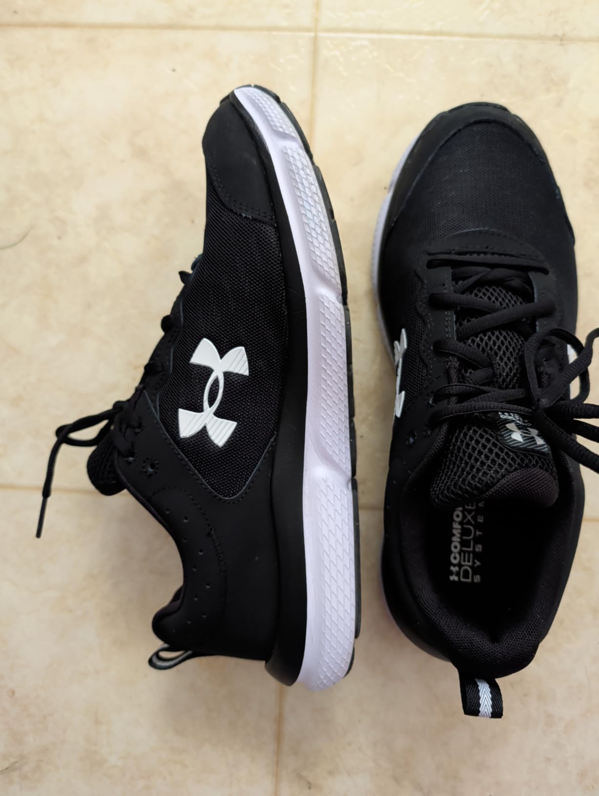 Under Armour Women's Charged Assert 10 Shoes customer photo 2