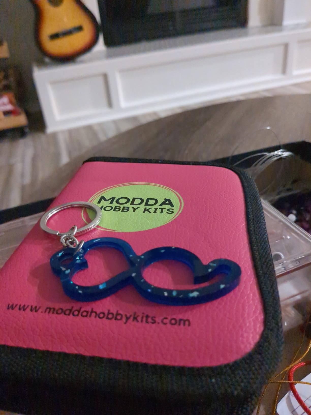 MODDA Epoxy Resin Kit with Video Course, Includes Color Pigment, Silicone molds, Necklace Cord, Earring Hooks for Jewelry Making, Epoxy Resin Starter Kit for Beginners, Adults,Complete Craft Set customer photo 1
