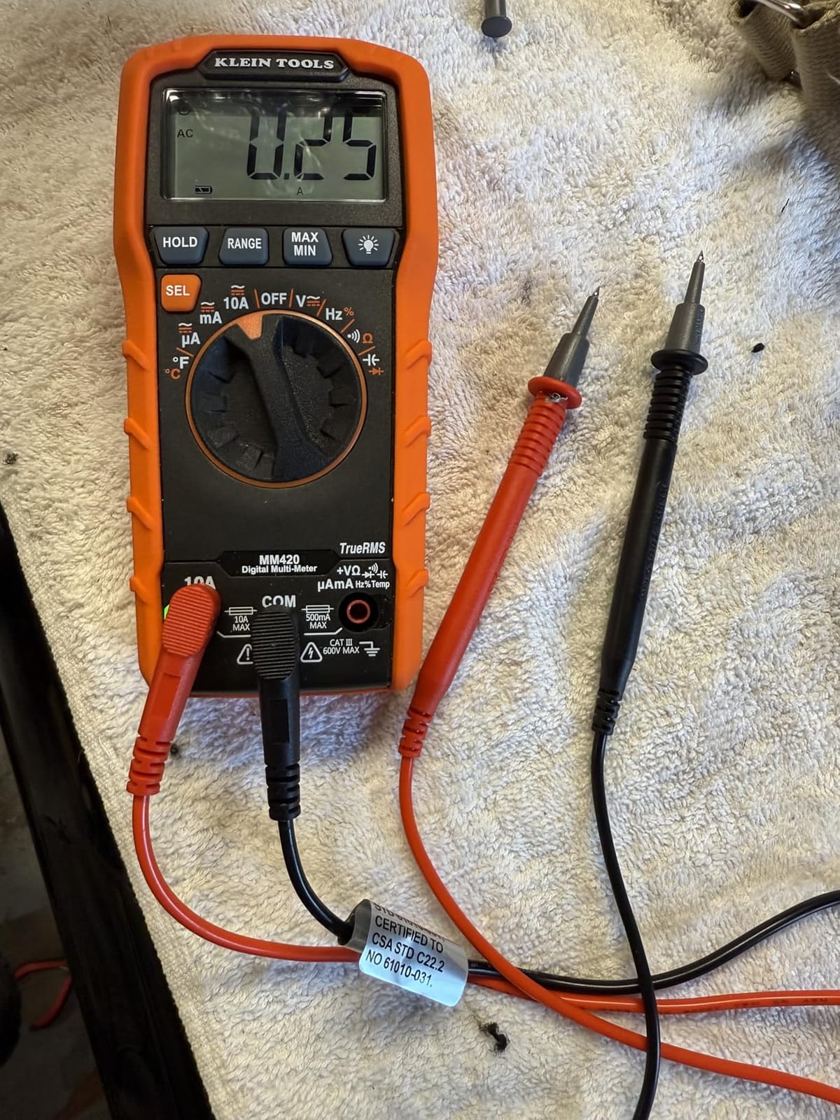Klein Tools MM420 Digital Multimeter, Auto-Ranging TRMS Multimeter, 600V AC/DC Voltage, 10A AC/DC Current, 50 MOhms Resistance customer photo 1