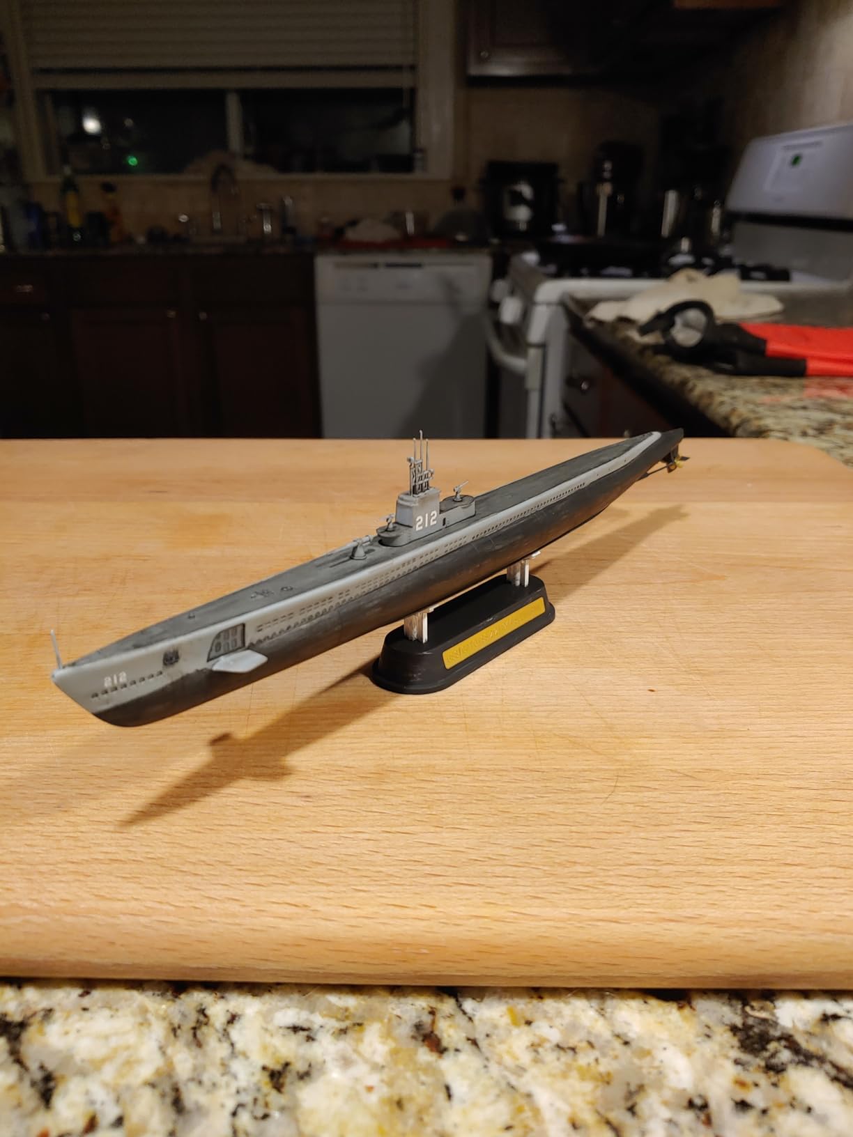 Hobbyboss HBB83524 1:350 USS Gato SS-212 1944 Scale Model Kit, Molded Color customer photo 1
