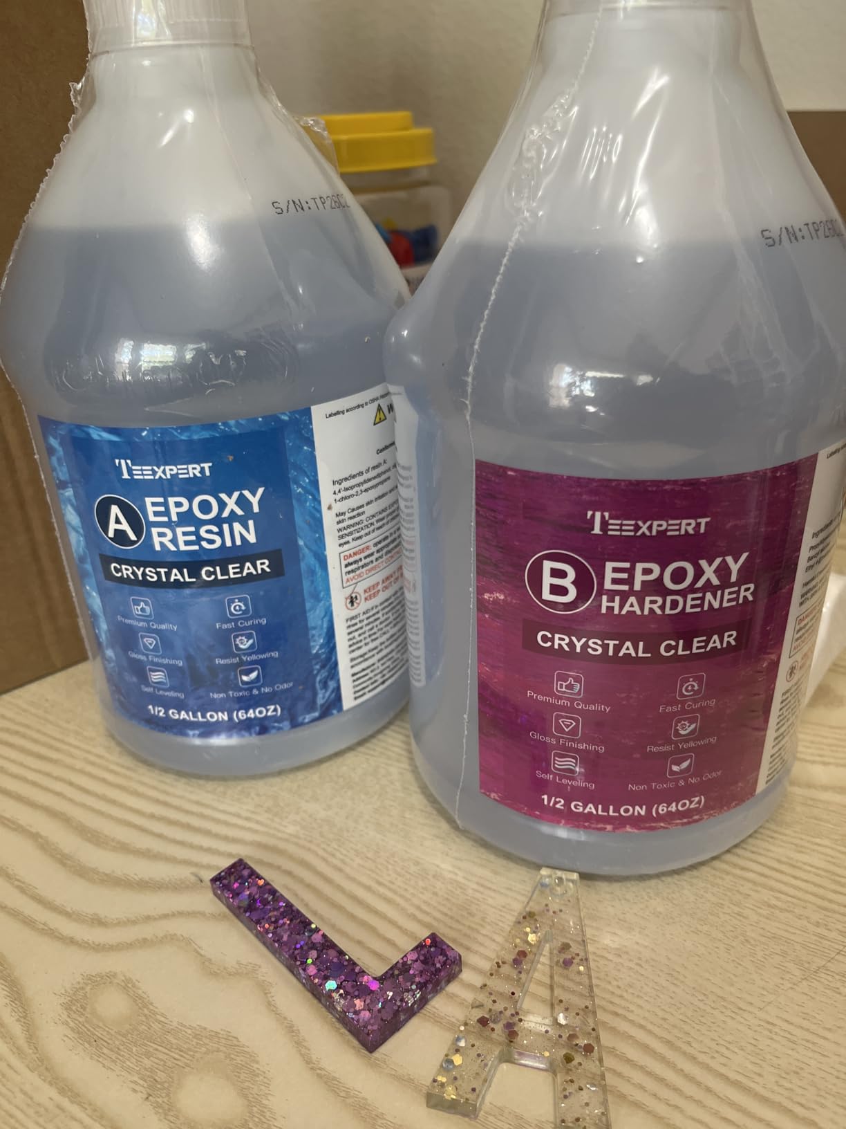 Teexpert No Bubble Epoxy Resin: 2 Gallon Crystal Clear Anti-Yellowing Self-Leveling High-Gloss Resina Epoxica for Casting and Coating DIY Art,Table Top,Molds,Jewelry Making,Craft Kits for Adults customer photo 2