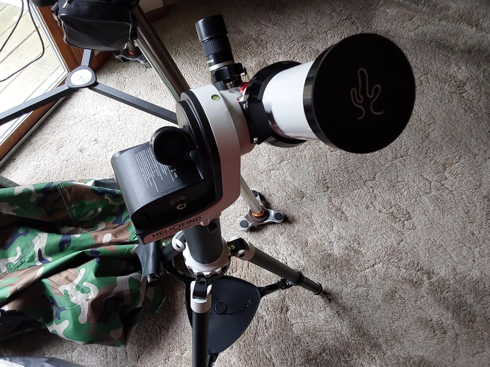 Sky-Watcher SolarQuest Tracking Mount - Safe Solar Specific Alt-Az Mount (S21170) customer photo 1