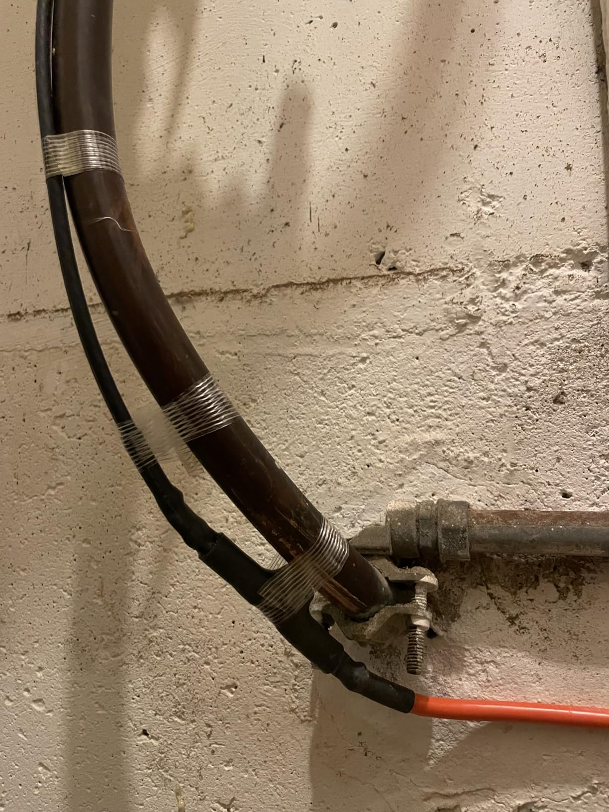 VEVOR Self-Regulating Pipe Heating Cable, 18-feet 5W/ft Heat Tape for Pipes Freeze Protection customer photo 1