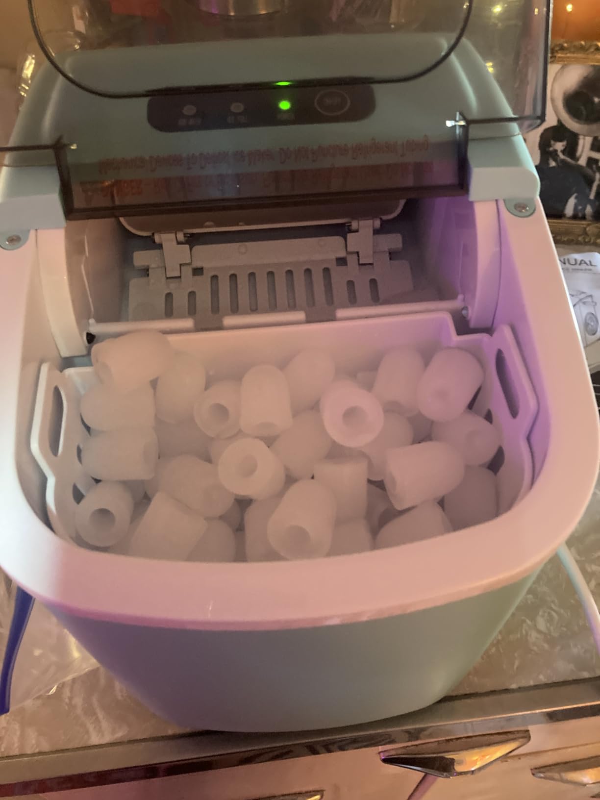 Portable Countertop Ice Maker Machine with Handle, 8 Bullet-Shaped Ice Cubes Ready in 6 Mins, 26Lbs/24H, Self-Cleaning Function with Ice Scoop and Basket for Home/Kitchen/Party (Grey) customer photo 1