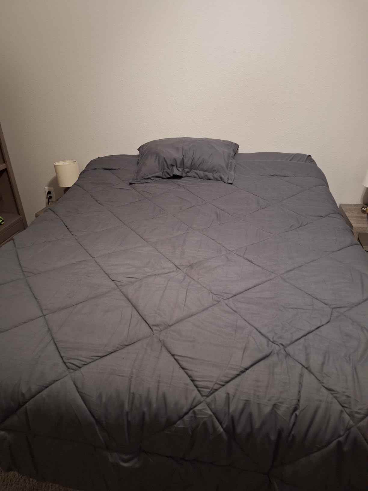HEVUMYI 7-Piece Queen Comforter Set, Dark Gray | Reversible, All-Season, Soft, 7 Piece Set, All-Season Reversible Bed in a Bag, Flat Sheet, Fitted Sheet, Pillowcases customer photo 1