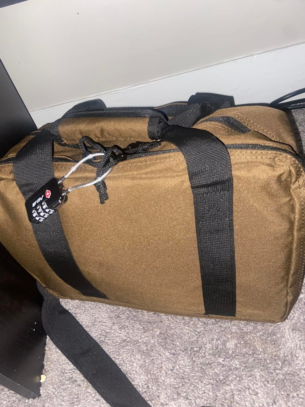 Range Bag,Pistol Case,Gun Range Bags For Handguns And Ammo Pouch 2 Pistols Soft Carrying Shooting Bag customer photo 2